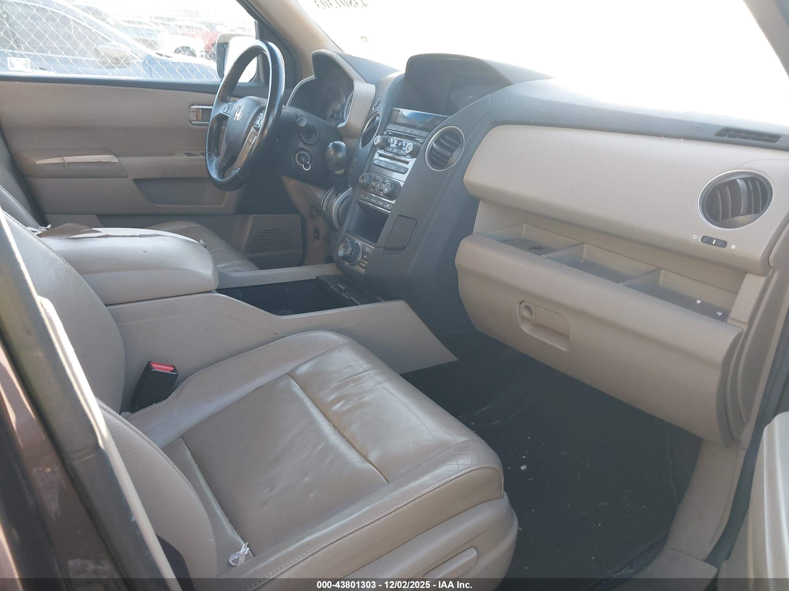 HONDA PILOT image 5