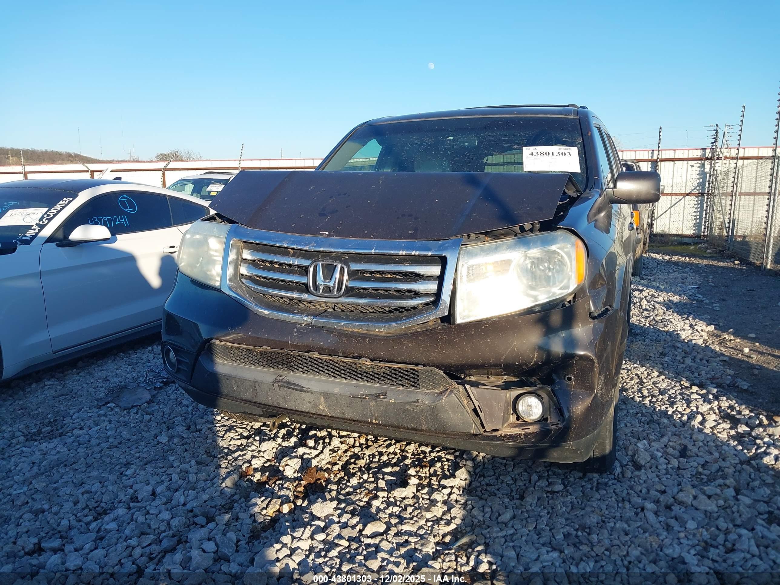 HONDA PILOT image 6