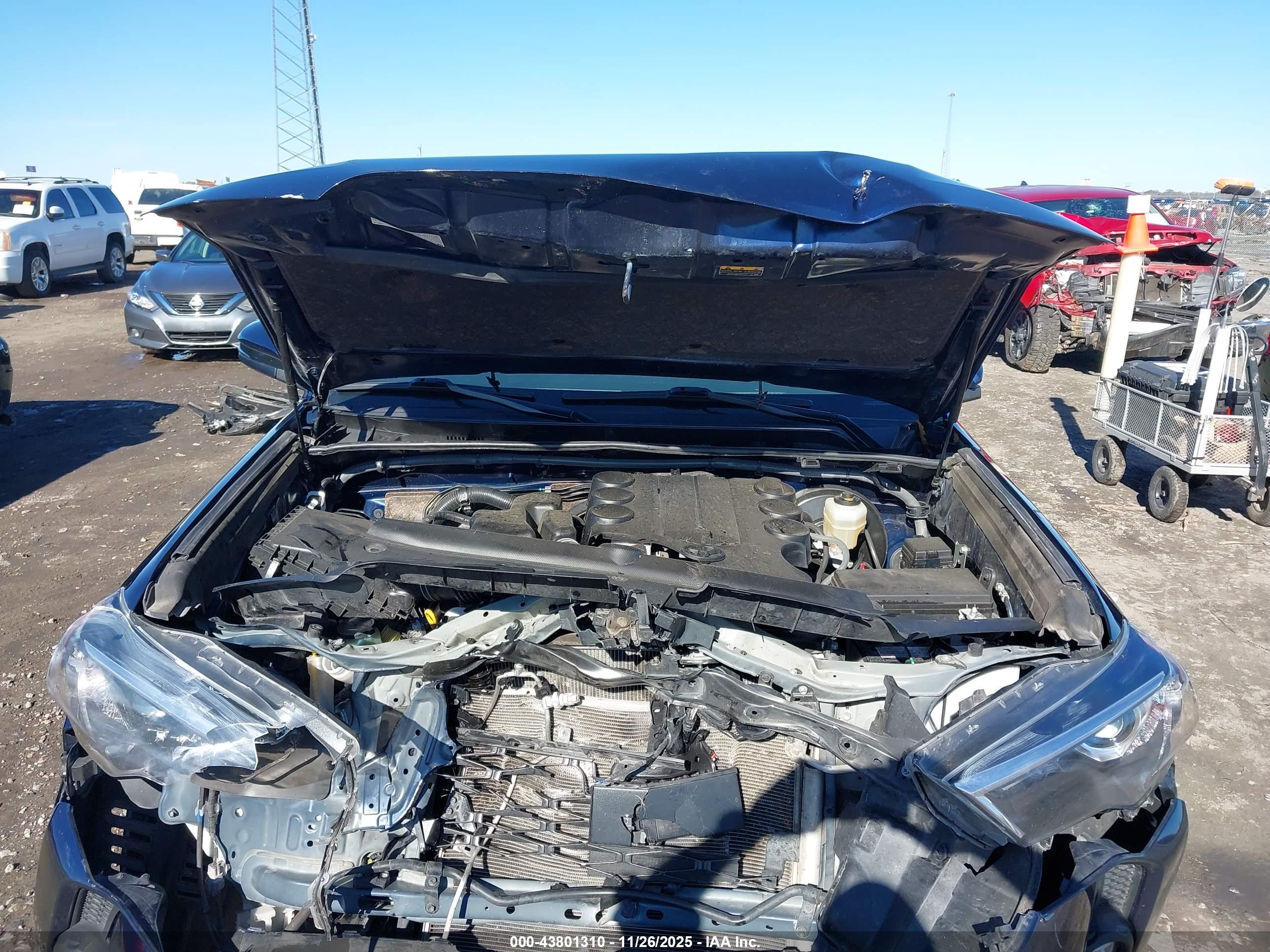 TOYOTA 4RUNNER image 10