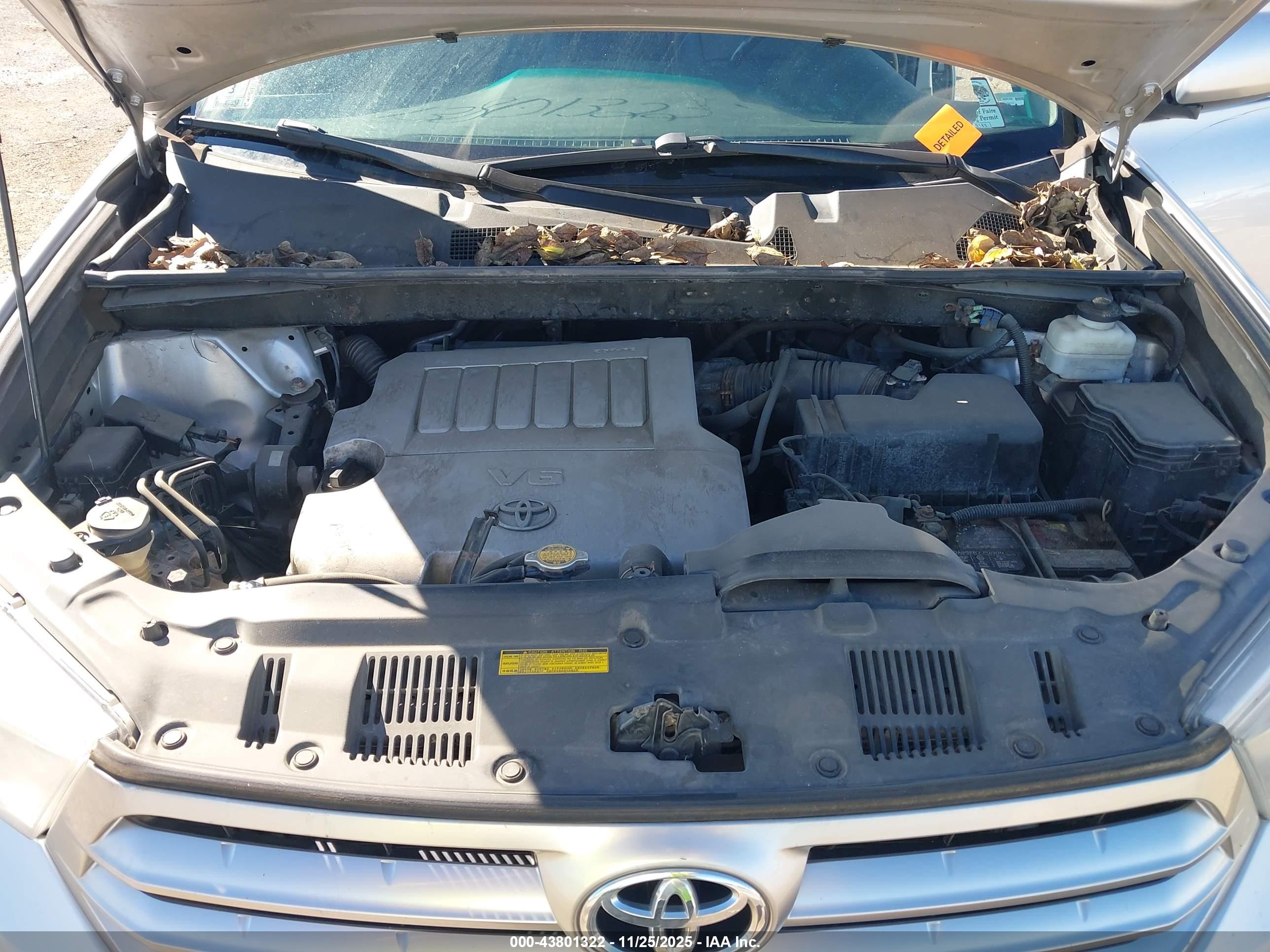 TOYOTA HIGHLANDER image 10