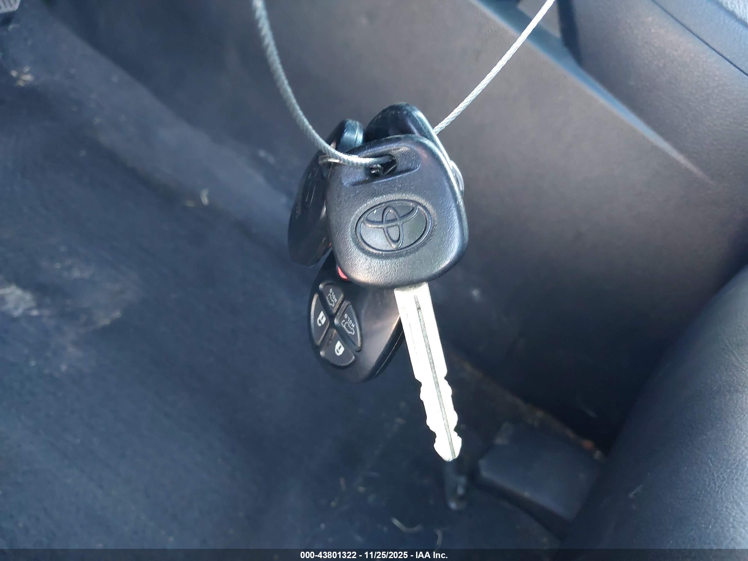TOYOTA HIGHLANDER image 11