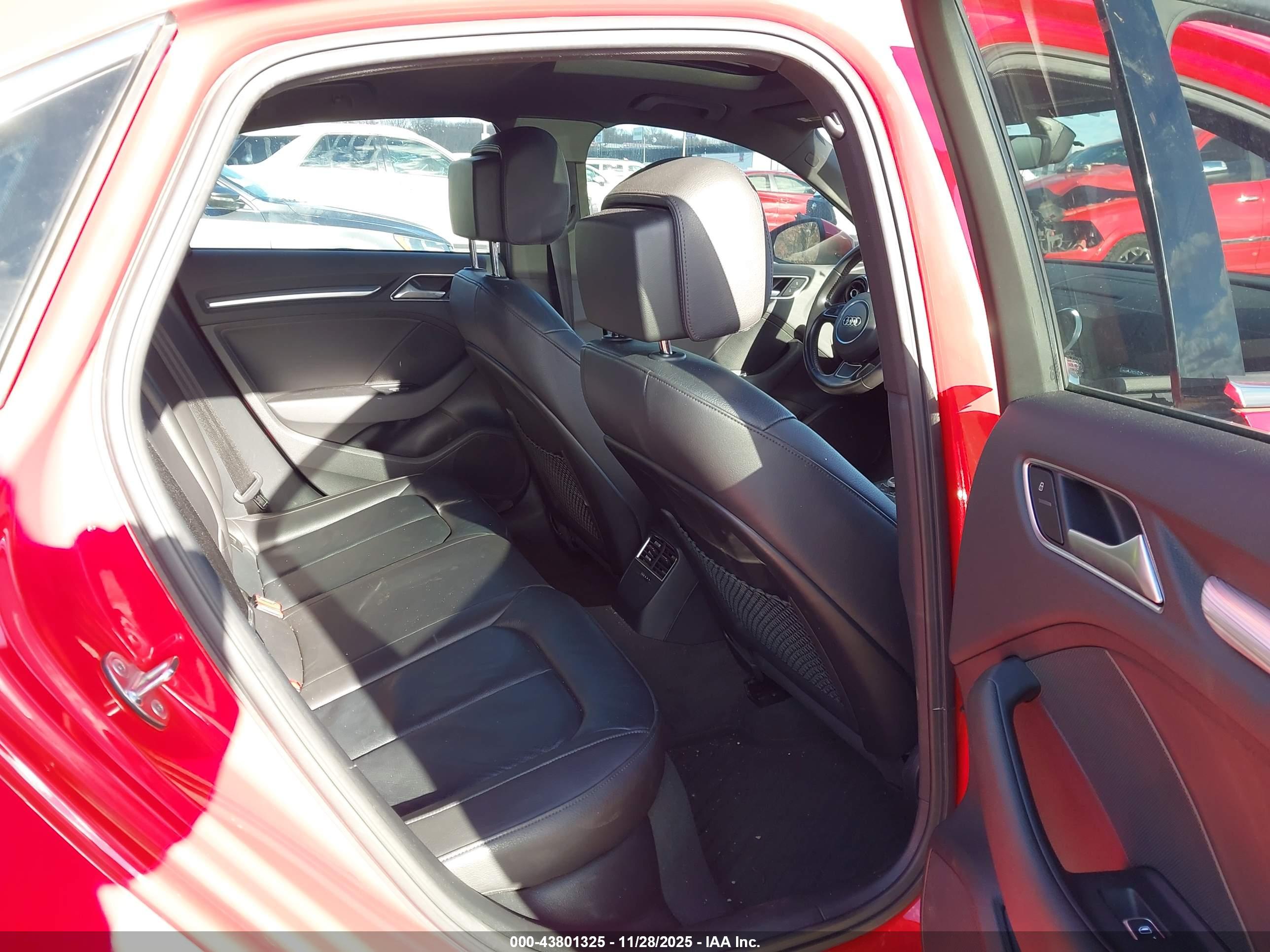 AUDI A3 image 8