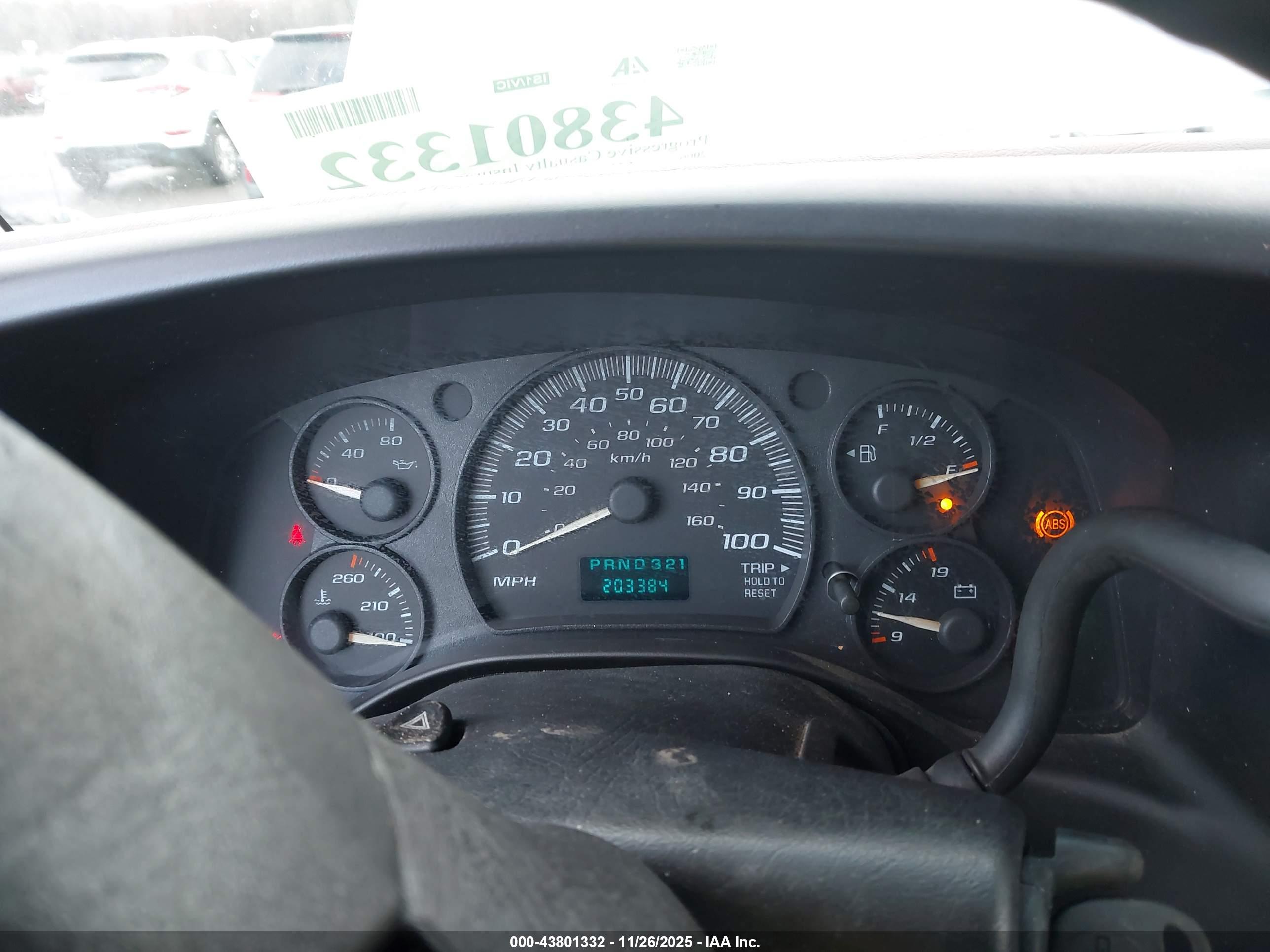 GMC SAVANA image 7
