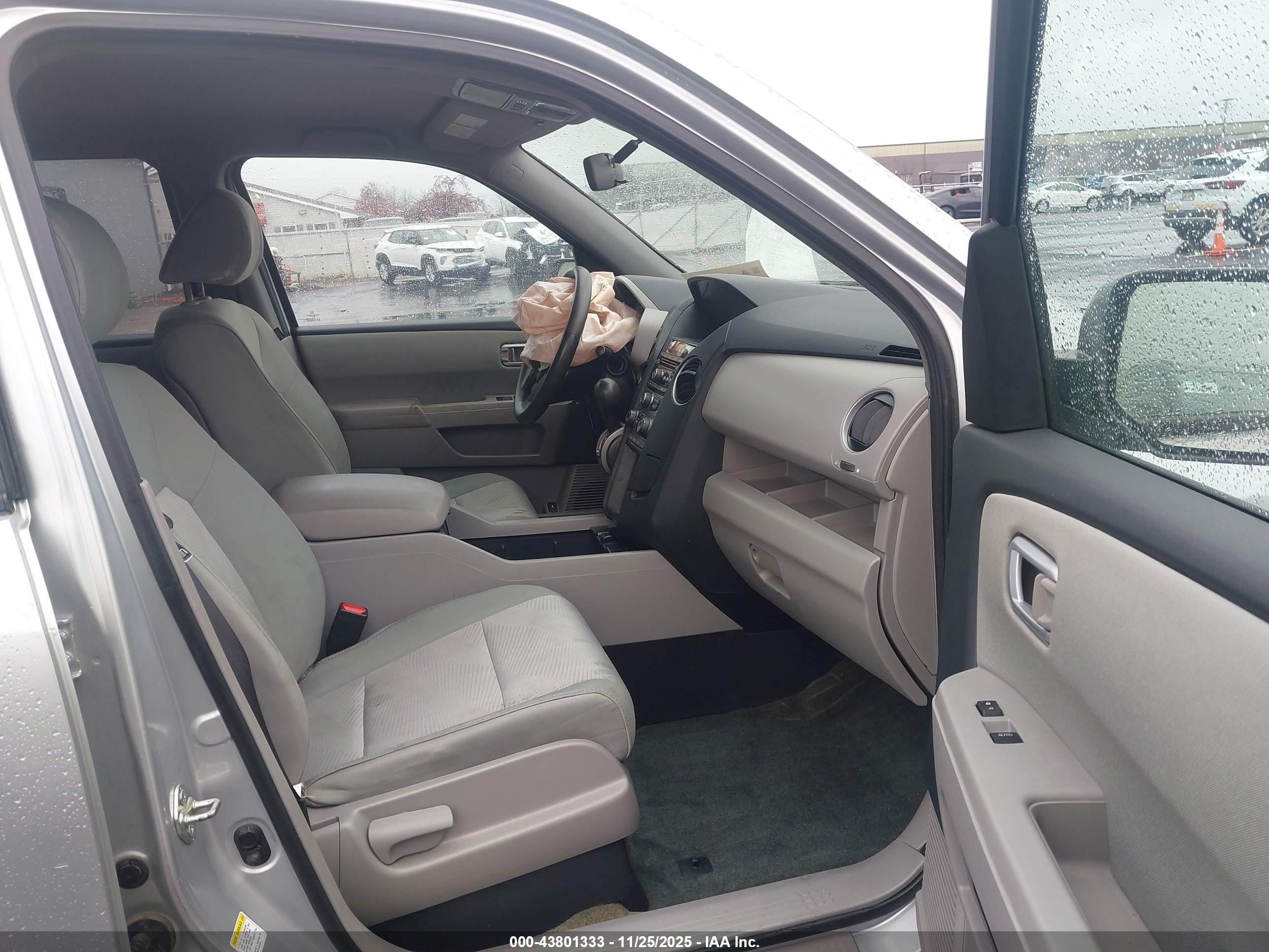 HONDA PILOT image 5