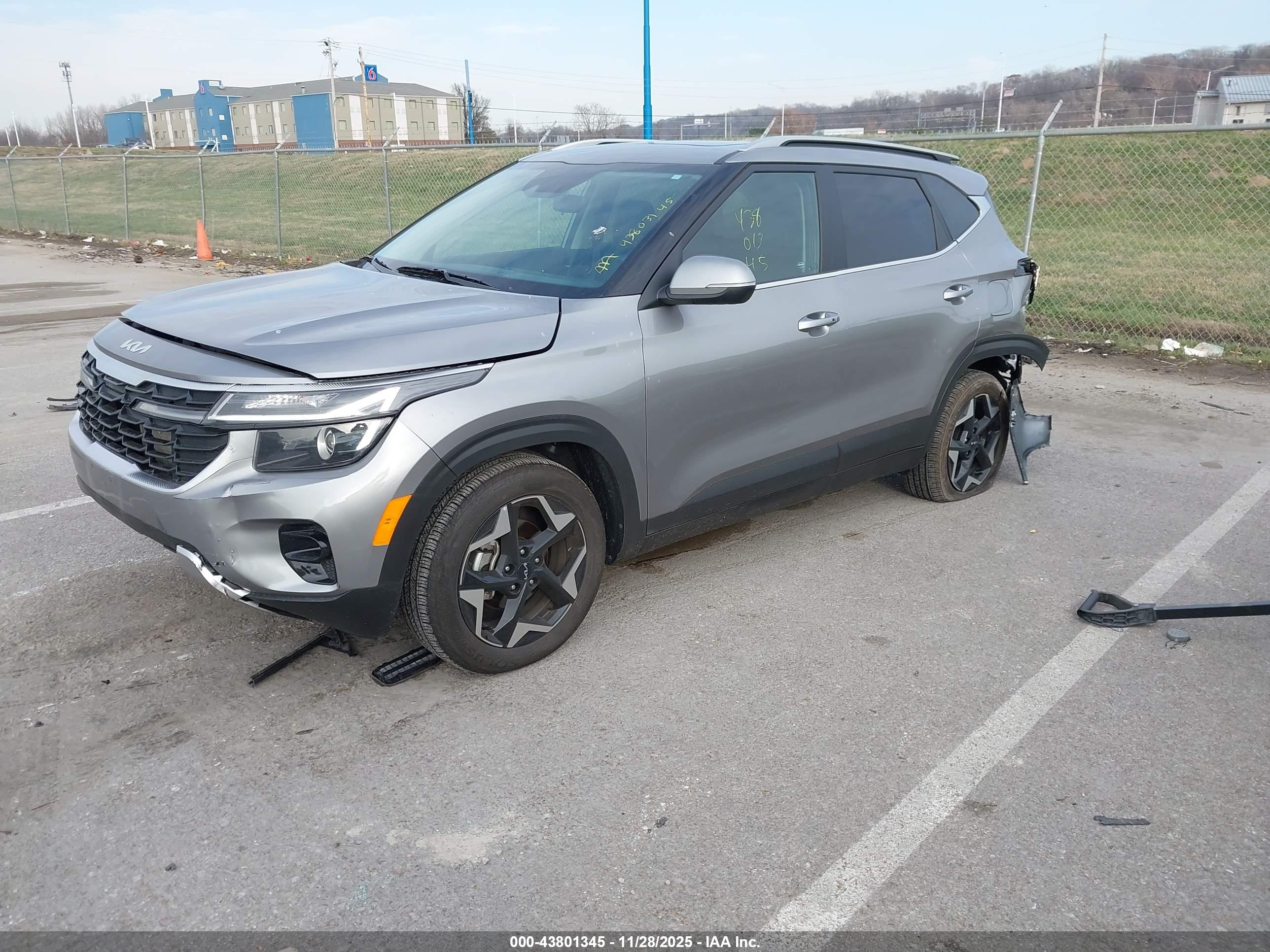KIA SELTOS image 2