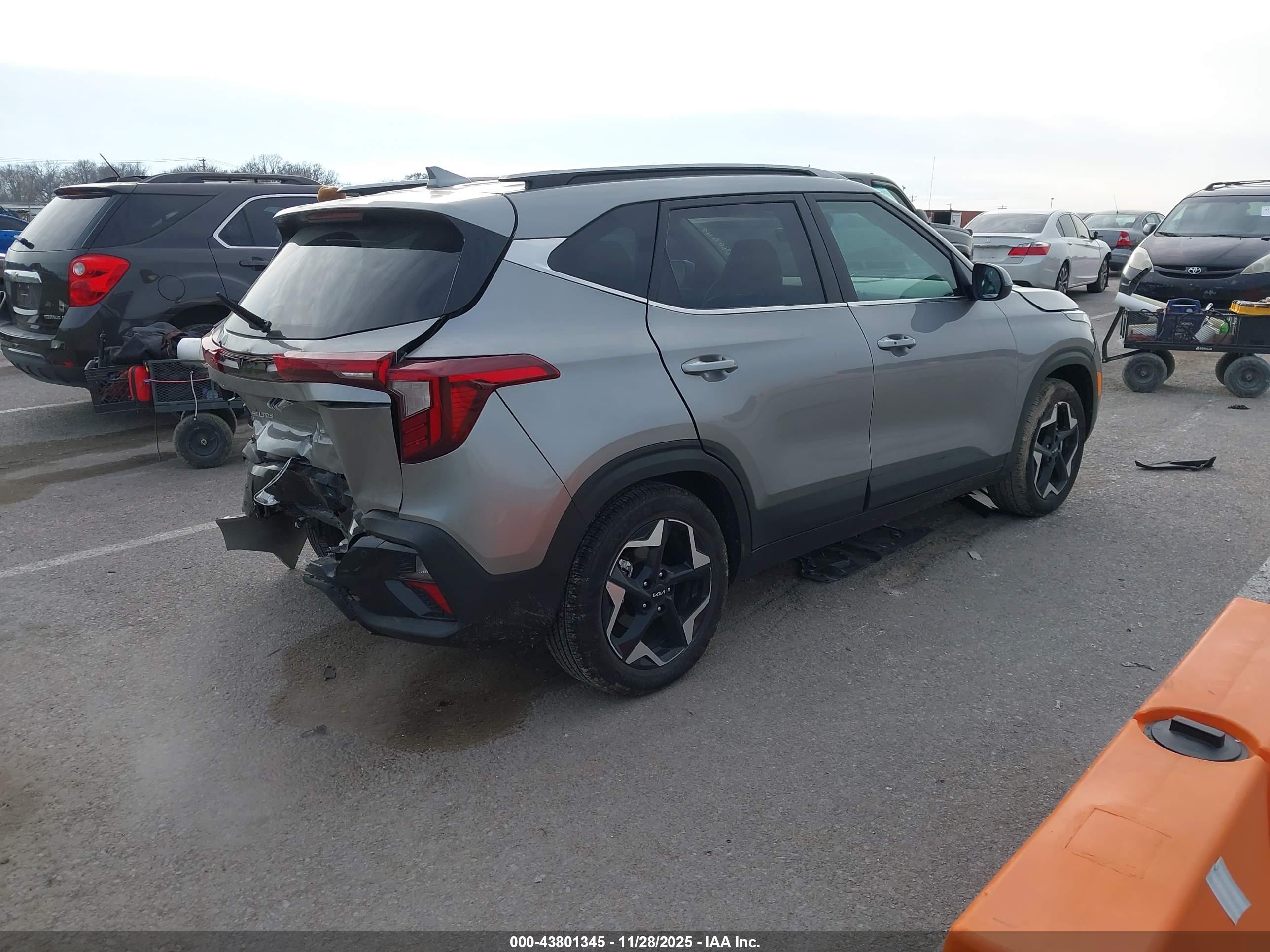 KIA SELTOS image 4