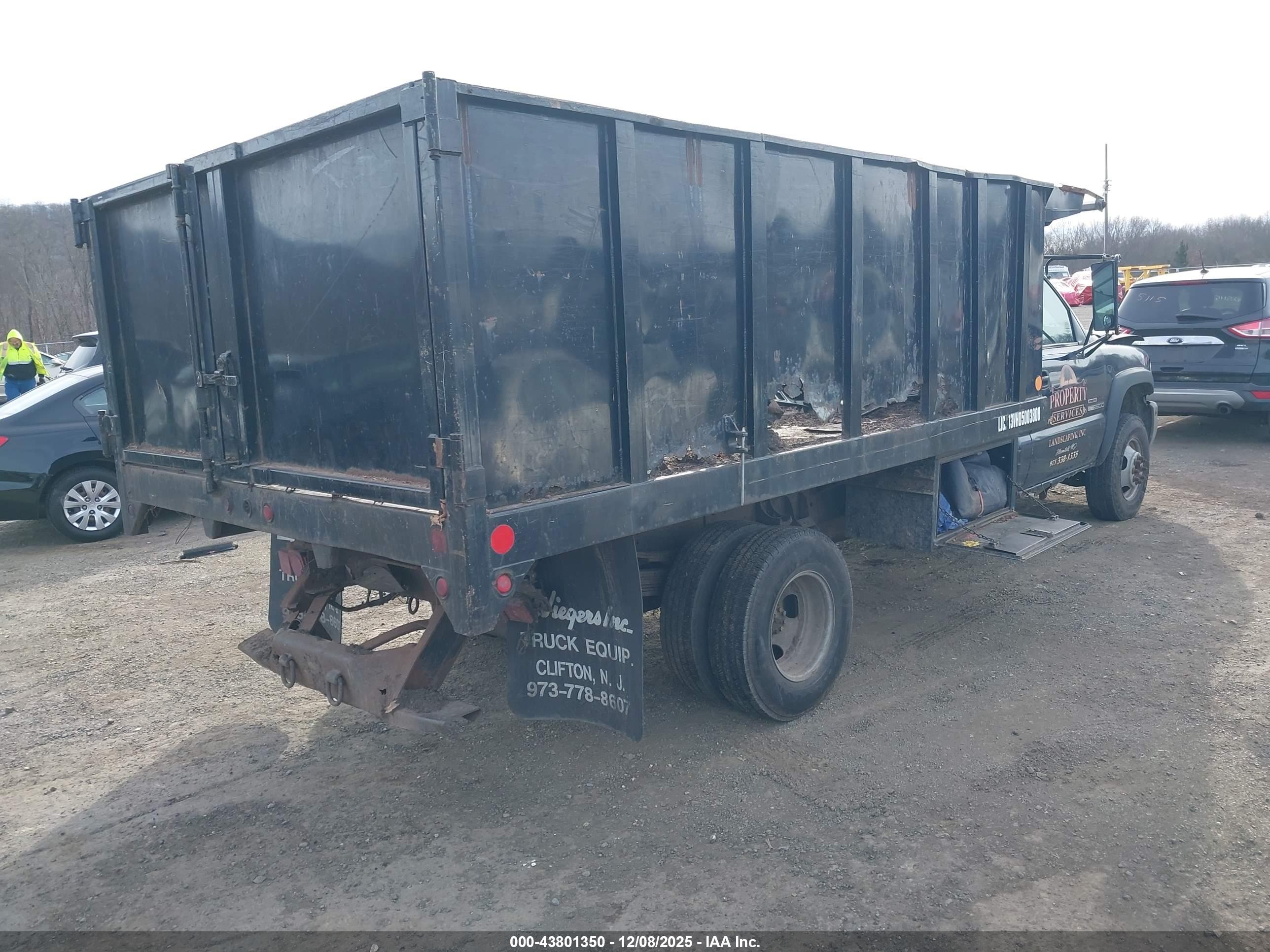 GMC SIERRA image 4