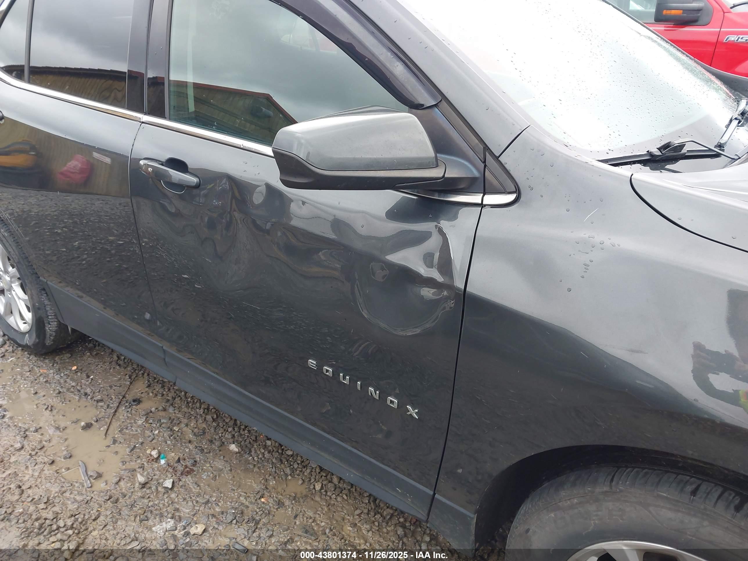 CHEVROLET EQUINOX image 6