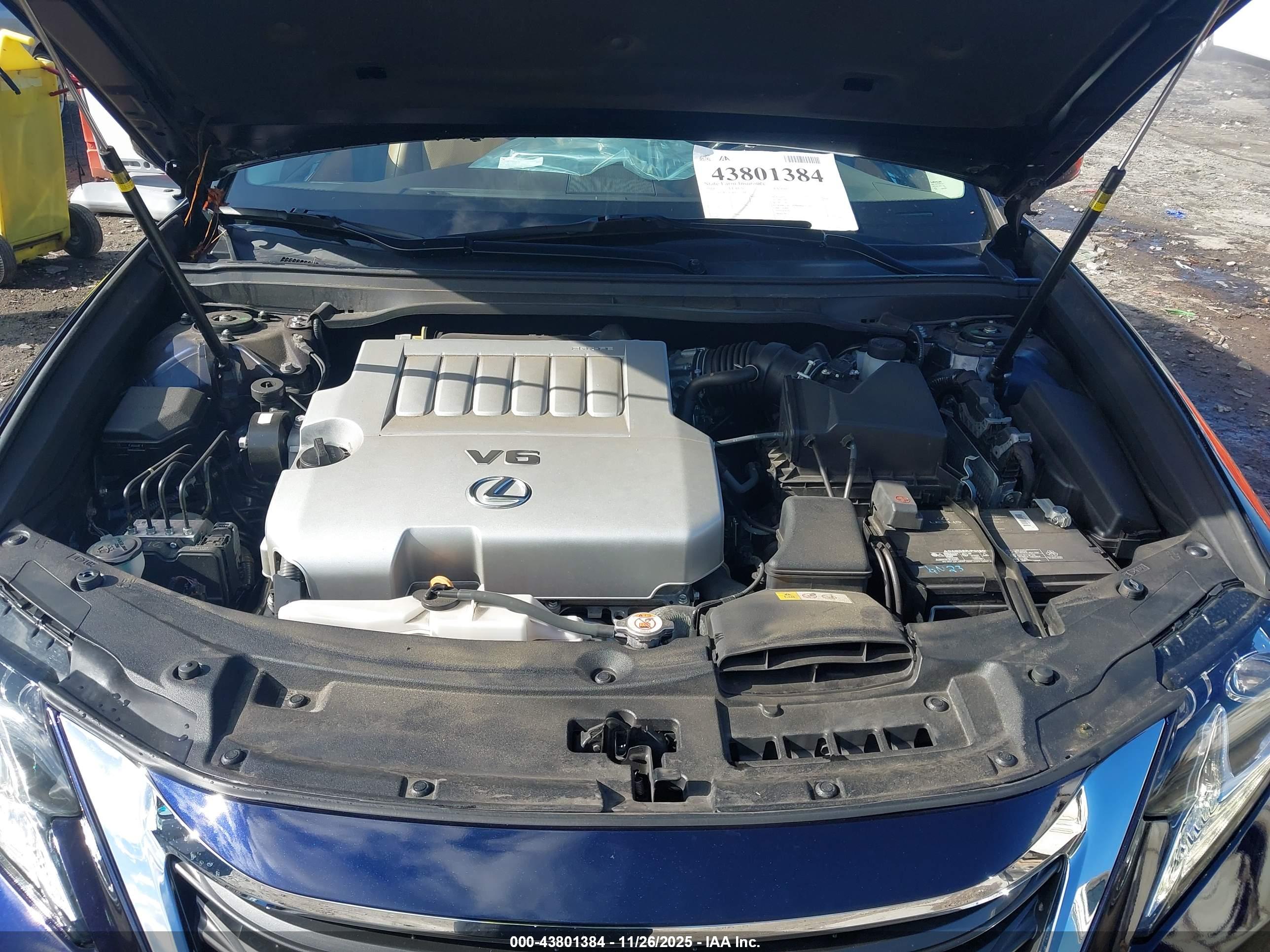 LEXUS ES image 10