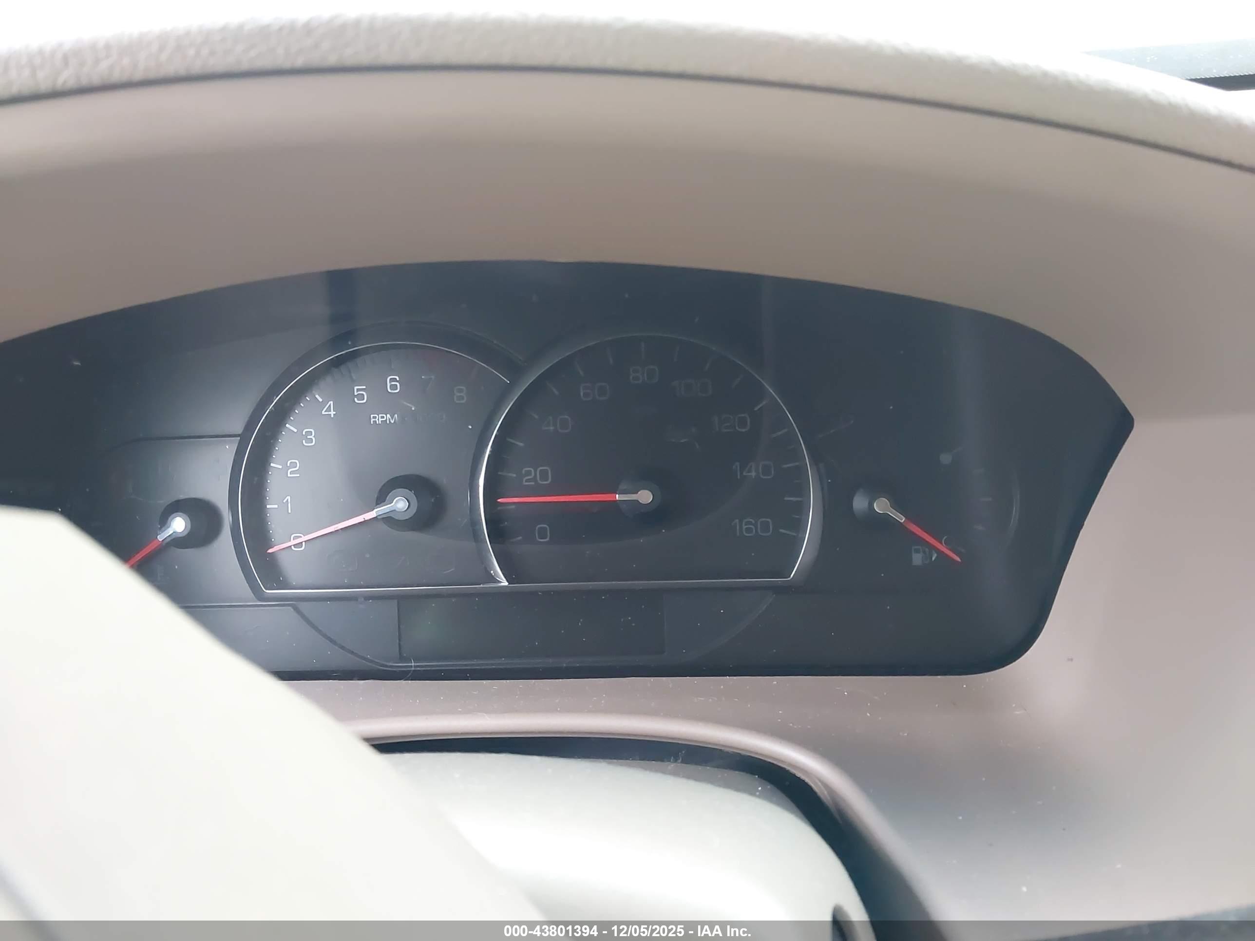 CADILLAC STS image 7
