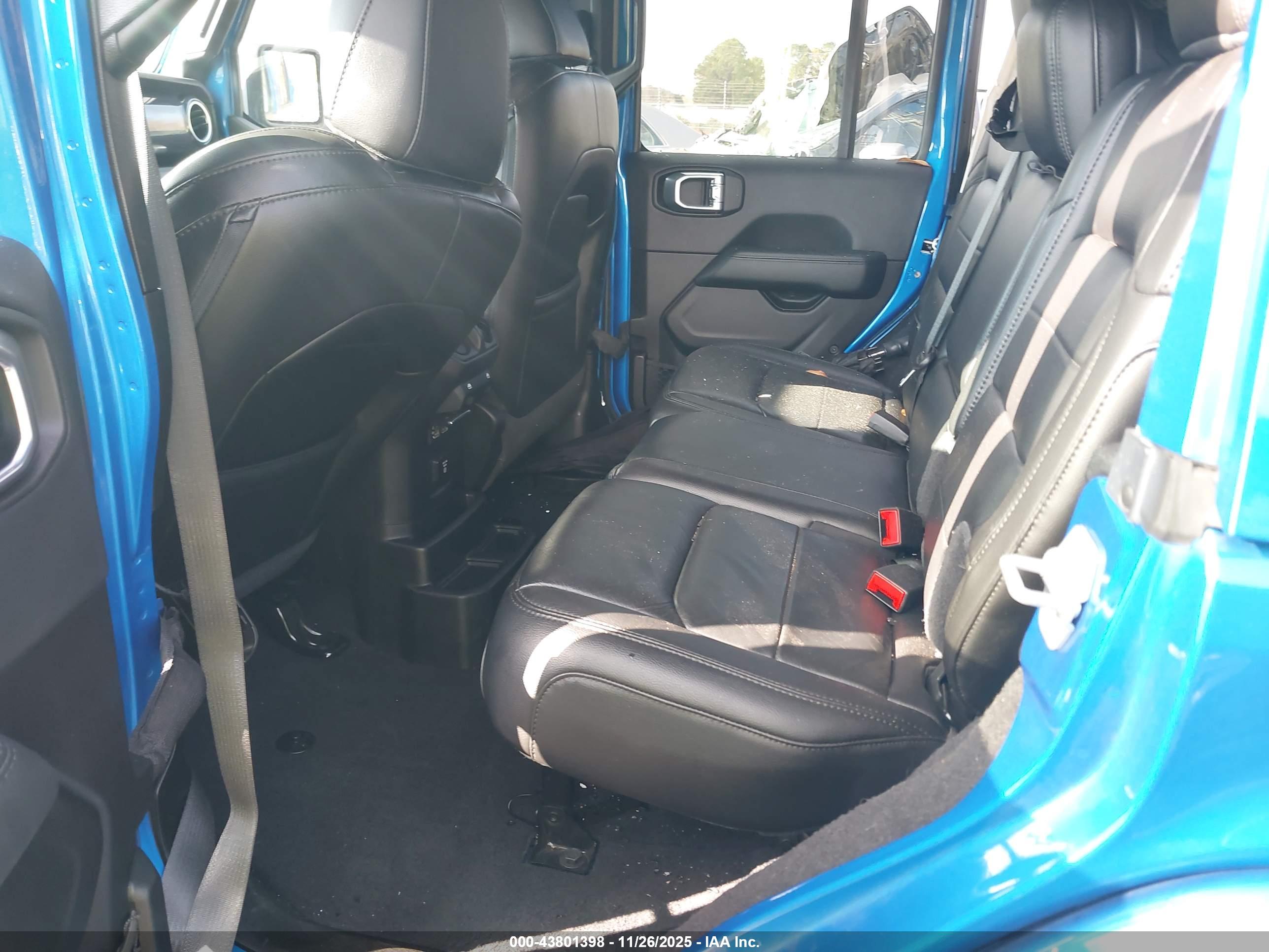 JEEP WRANGLER image 8