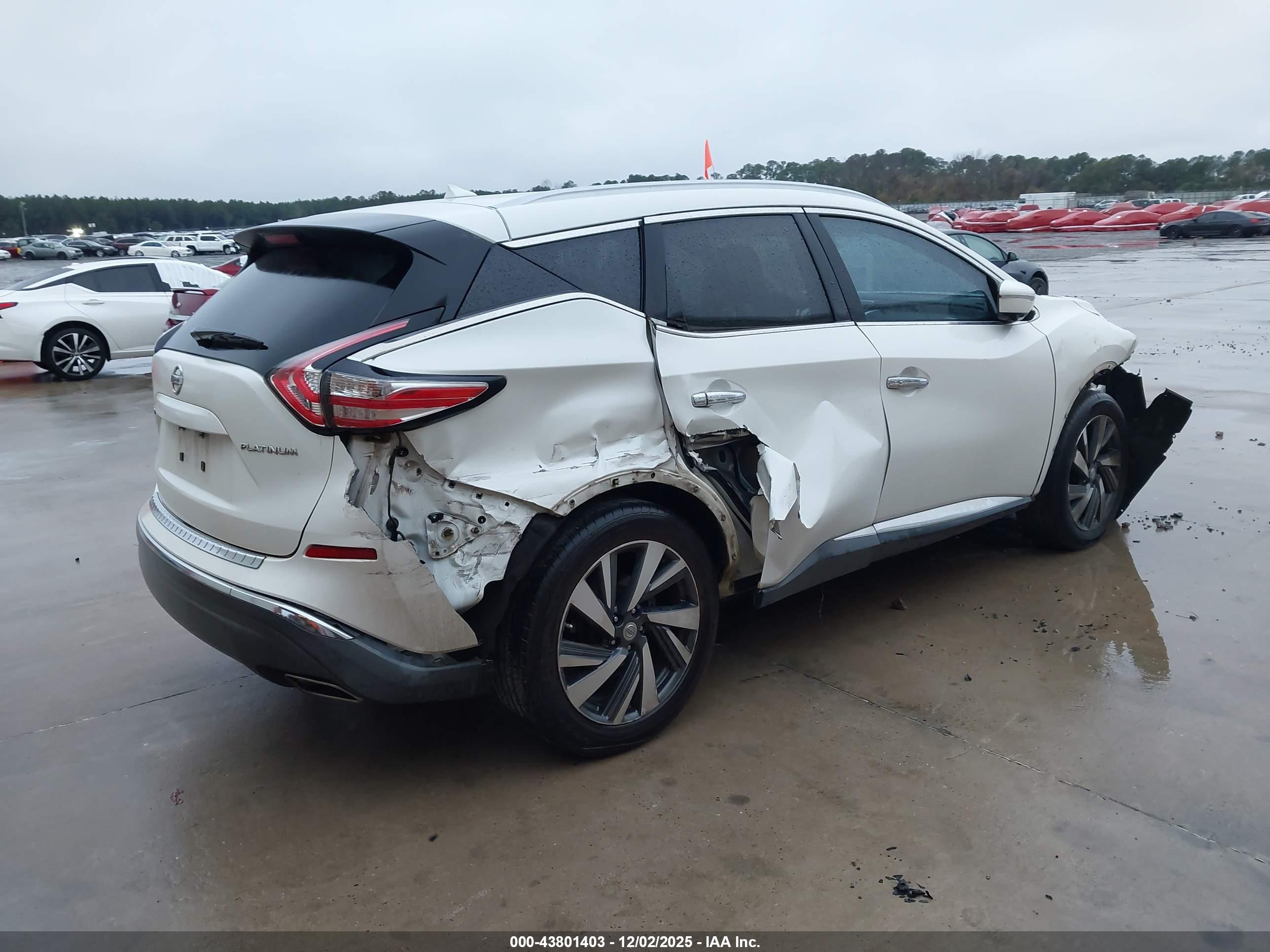 NISSAN MURANO image 4