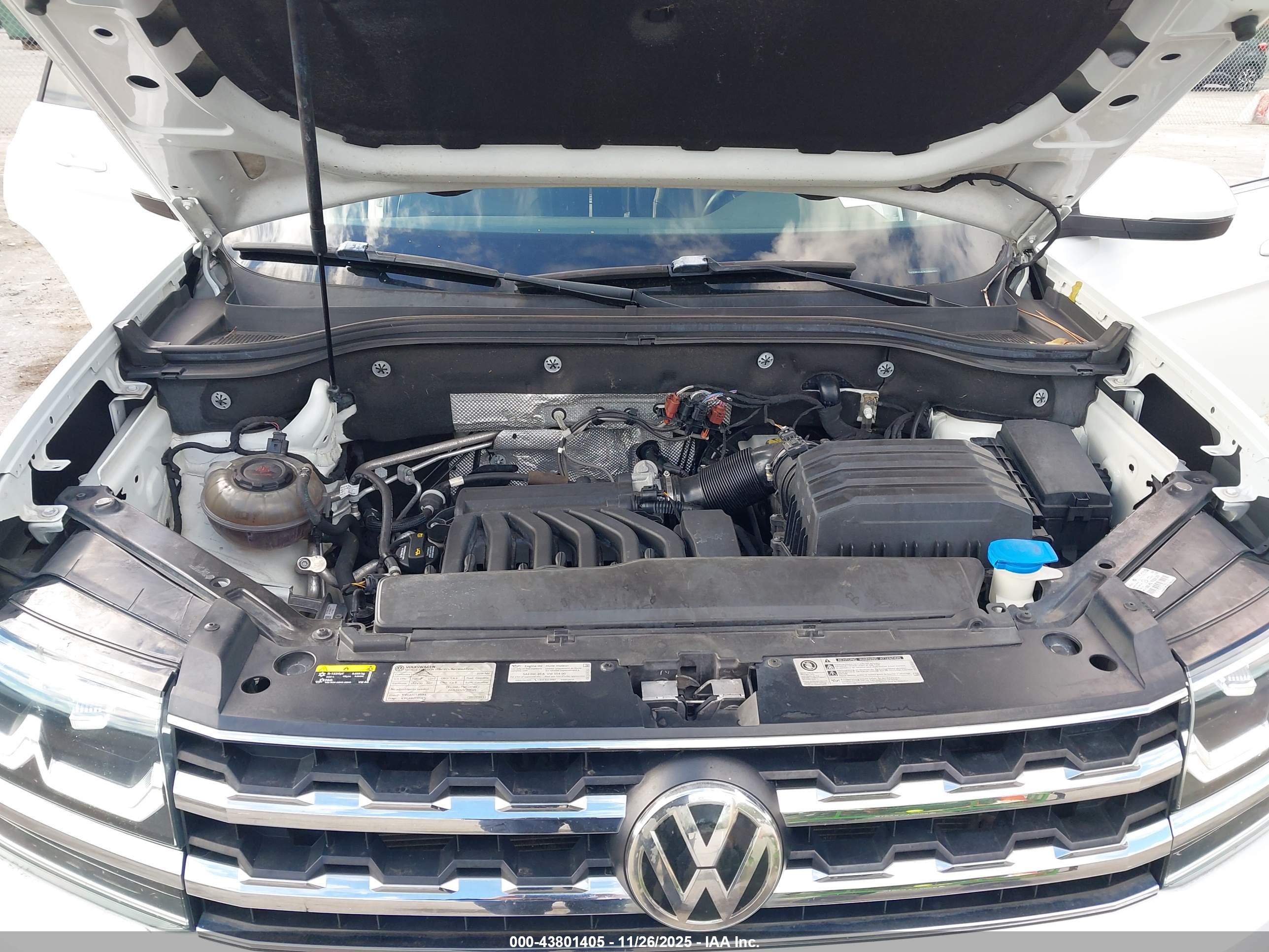 VOLKSWAGEN ATLAS image 10