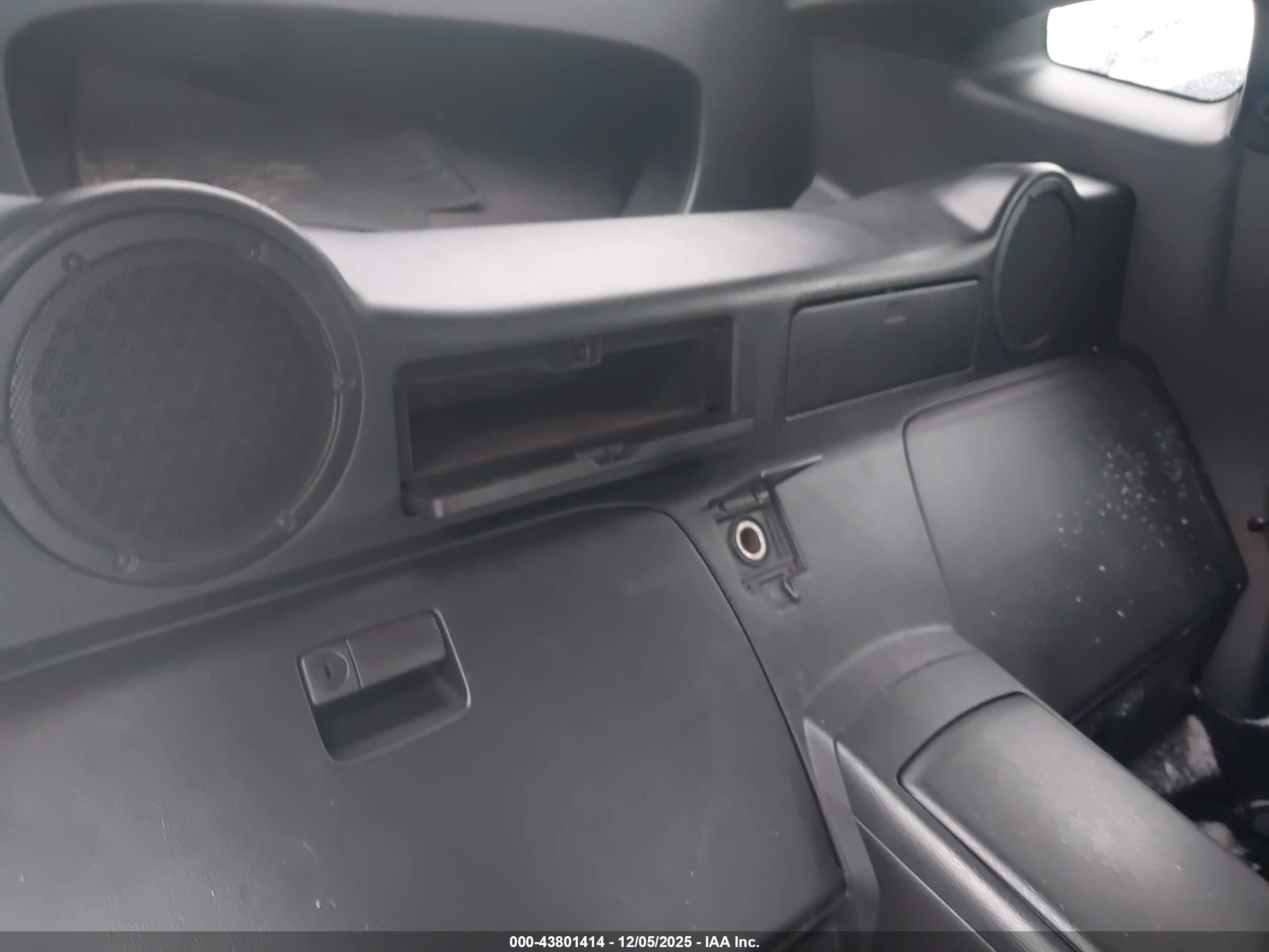 NISSAN 350Z image 8