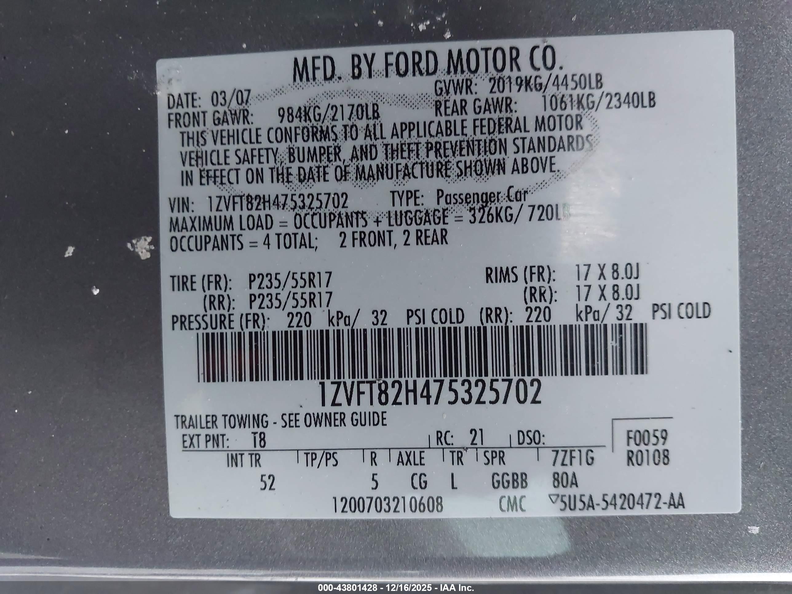 FORD MUSTANG image 9