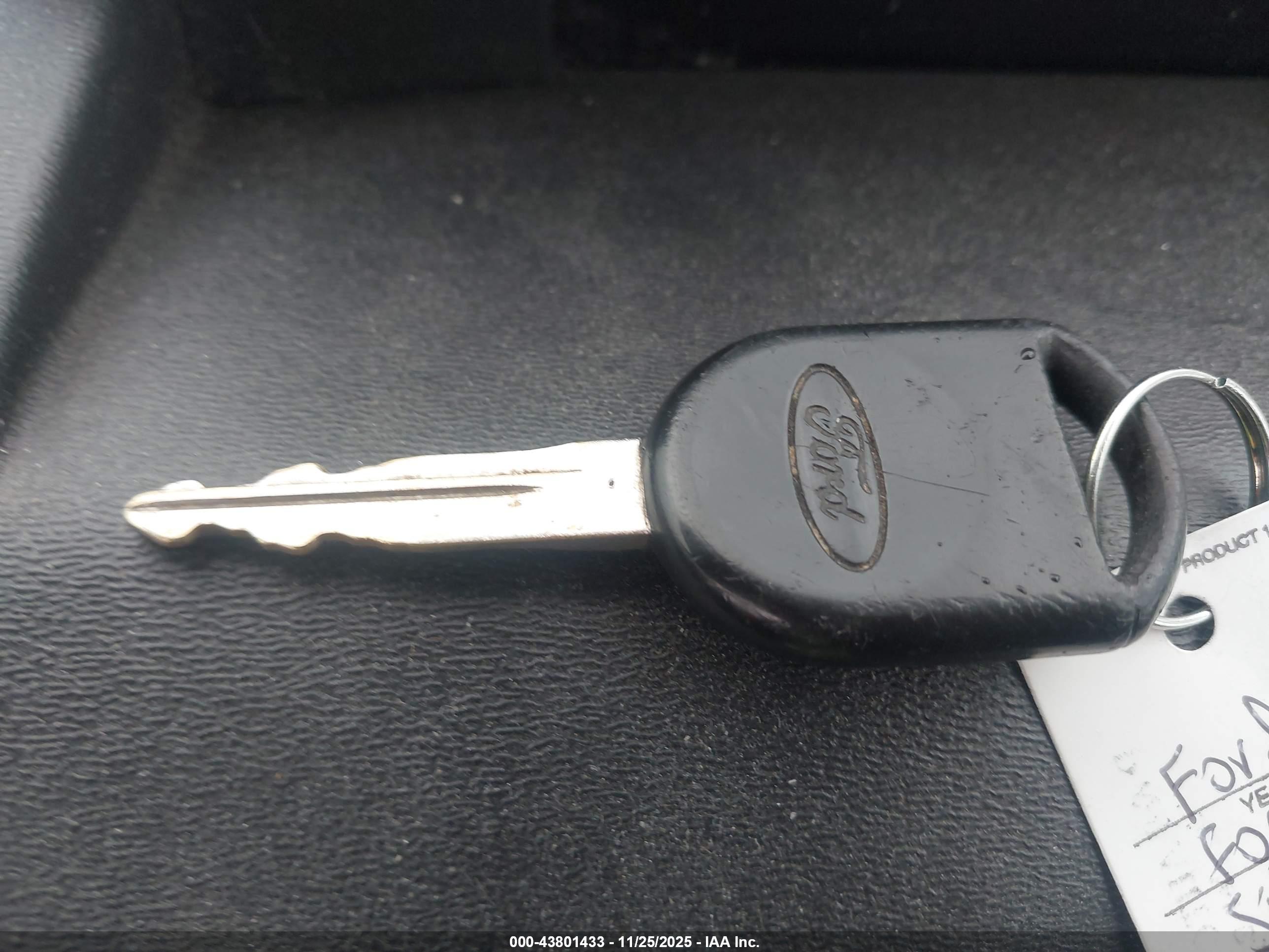 FORD FOCUS image 11