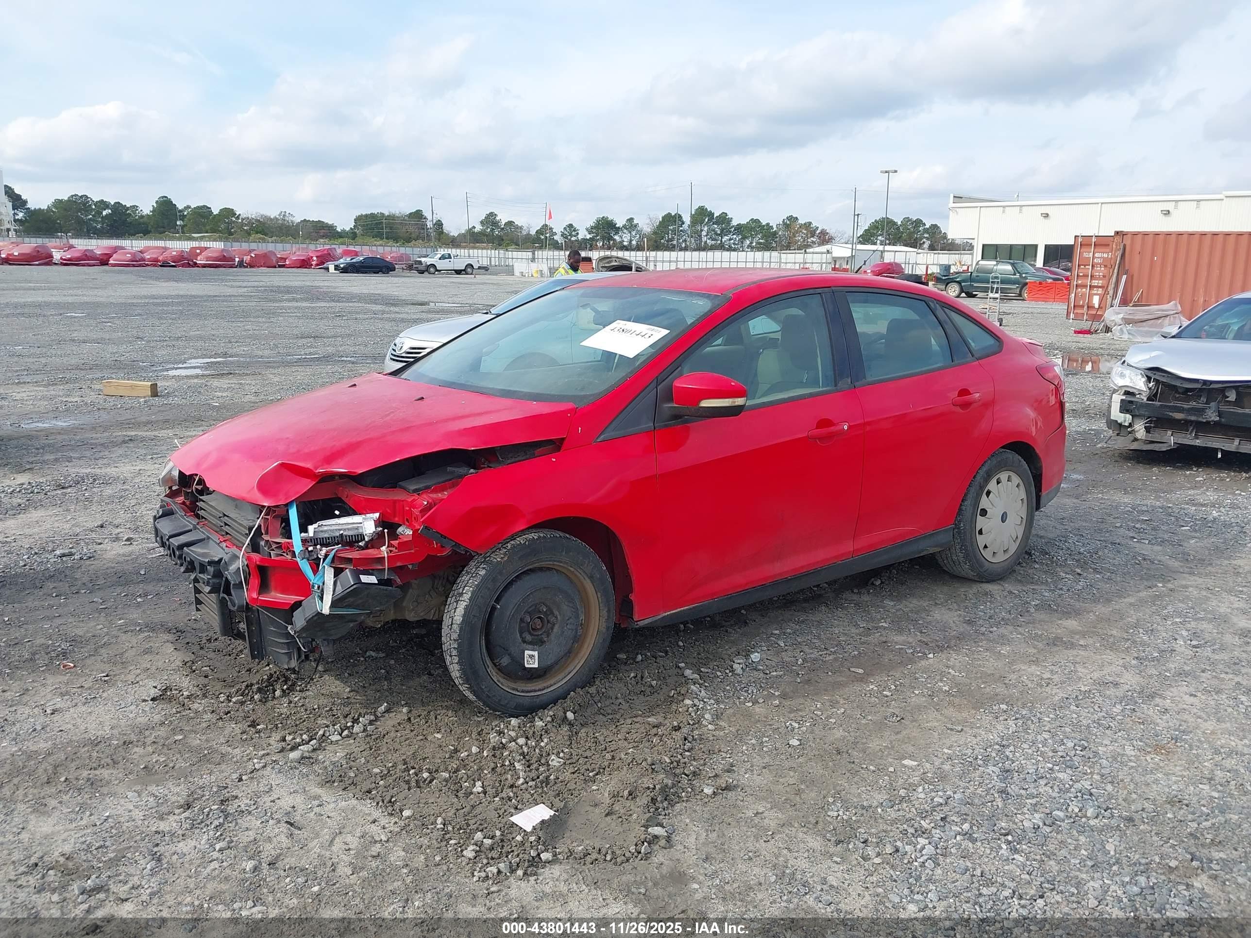 FORD FOCUS image 2