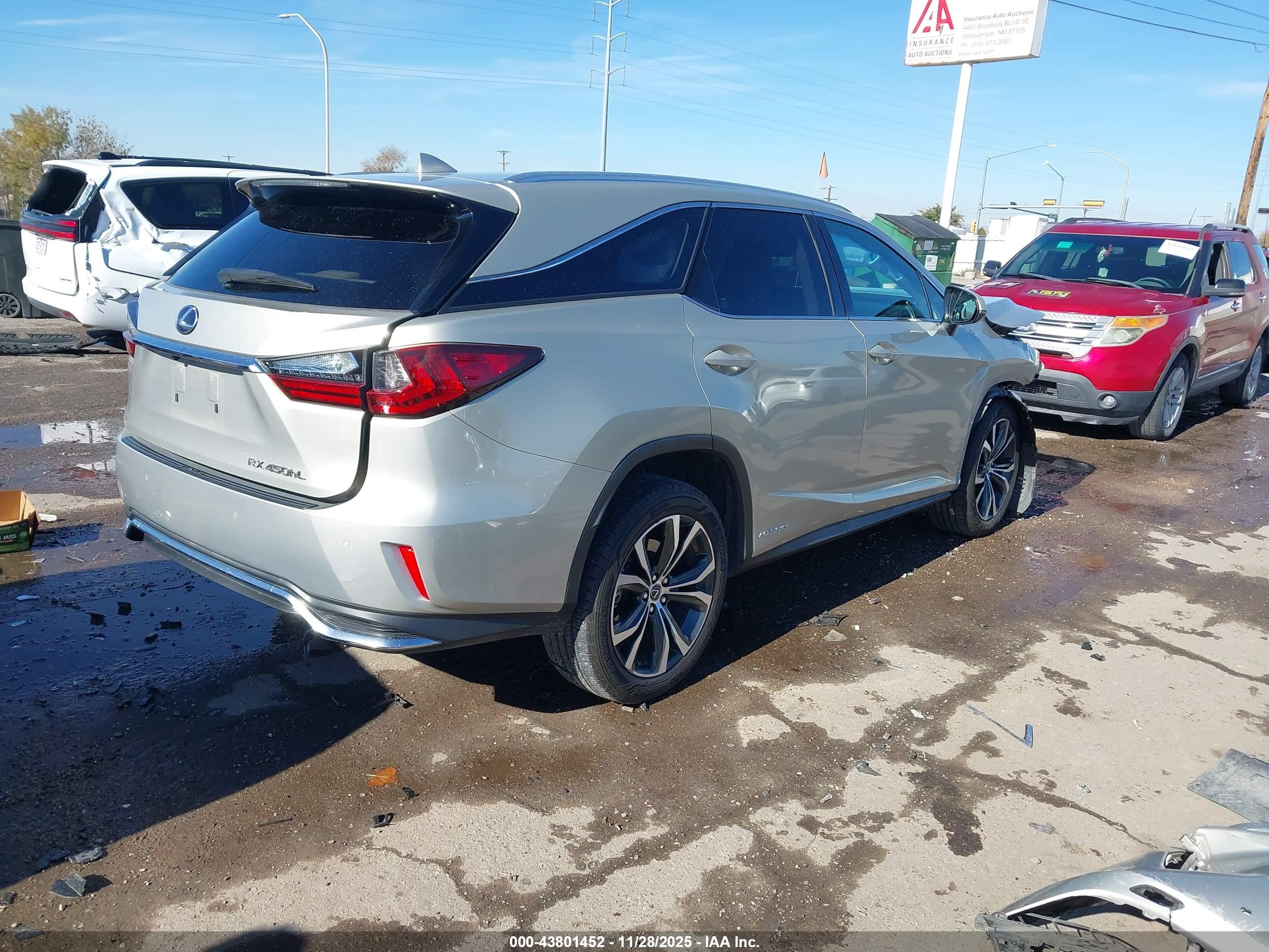 LEXUS RX image 4