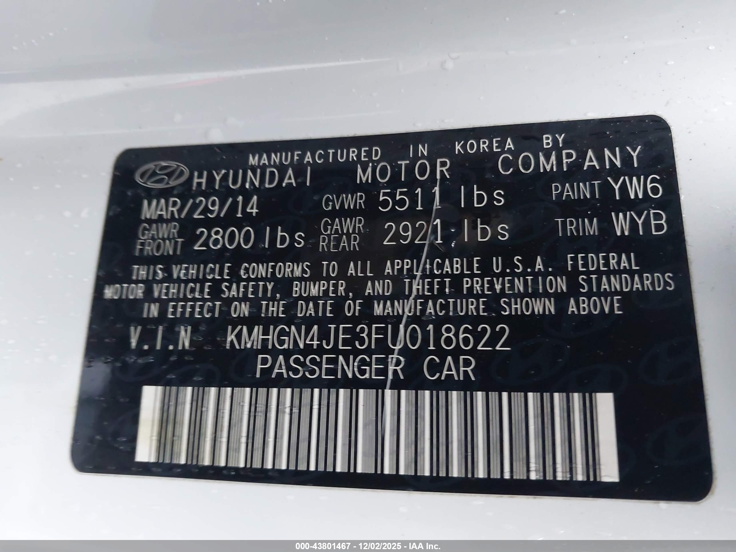 HYUNDAI GENESIS image 9