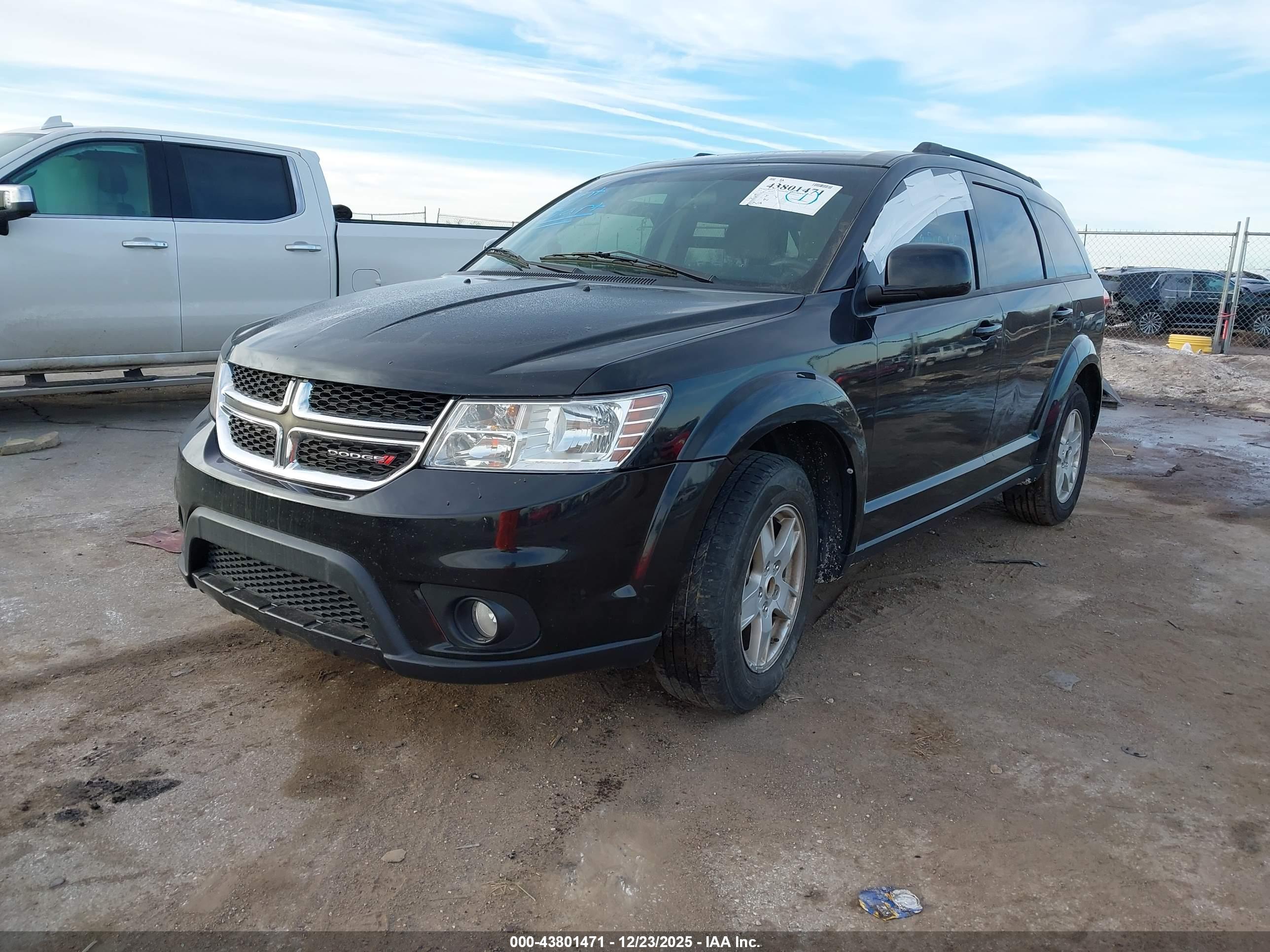 DODGE JOURNEY image 2