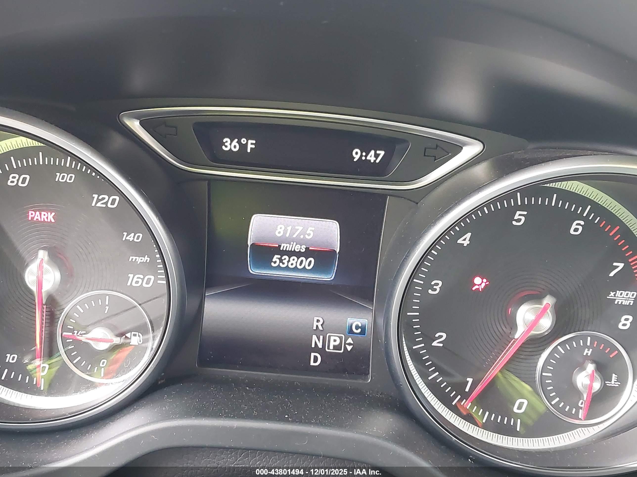 MERCEDES-BENZ GLA image 7