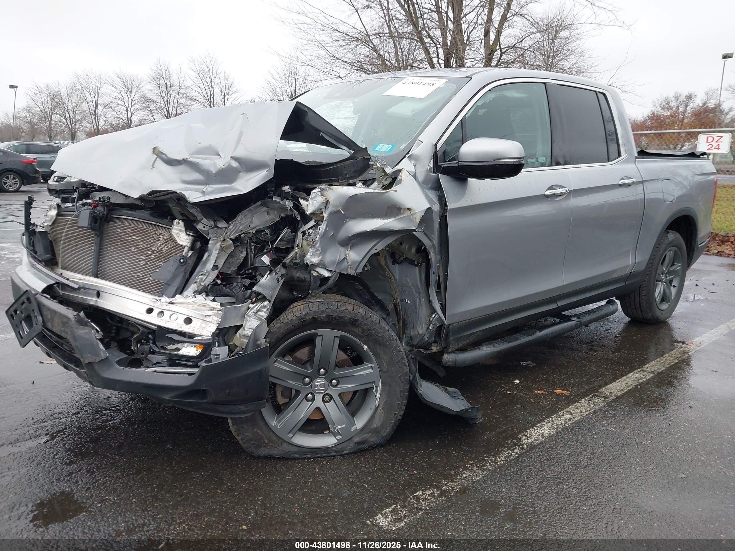HONDA RIDGELINE image 2