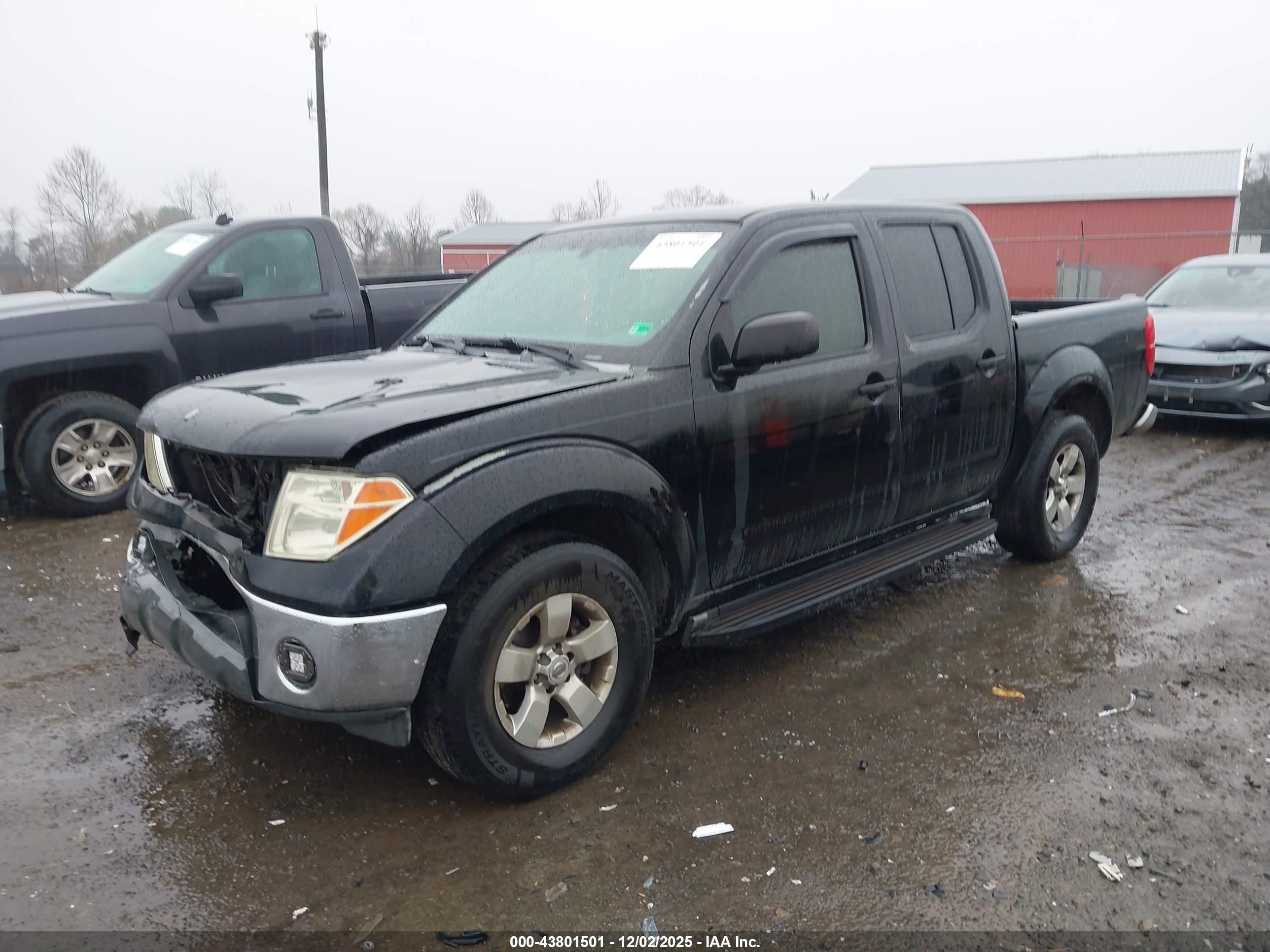 NISSAN FRONTIER image 2