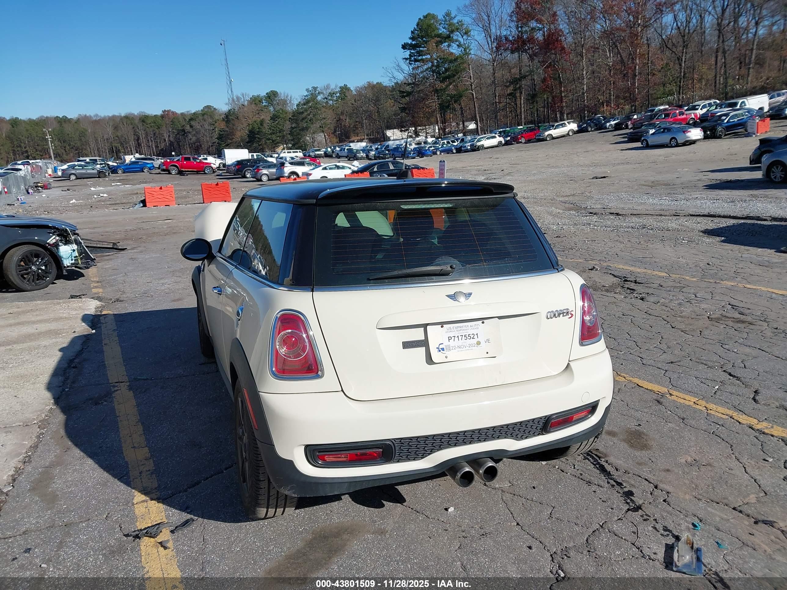 MINI HARDTOP image 3