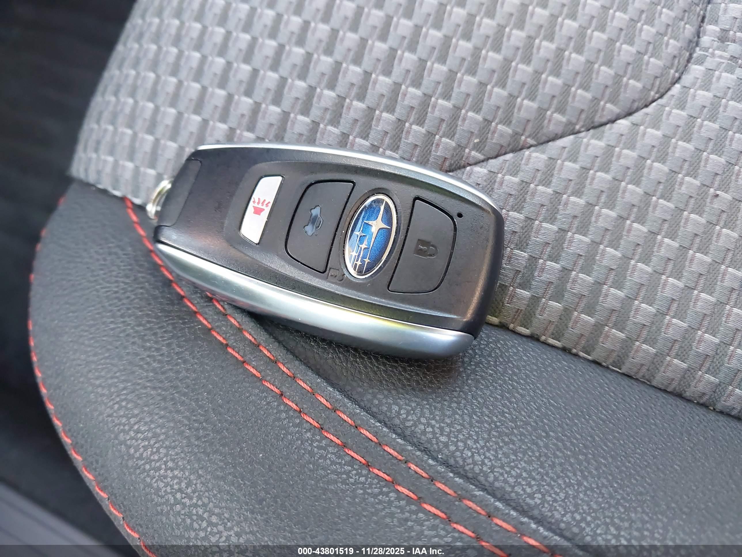 SUBARU FORESTER image 11