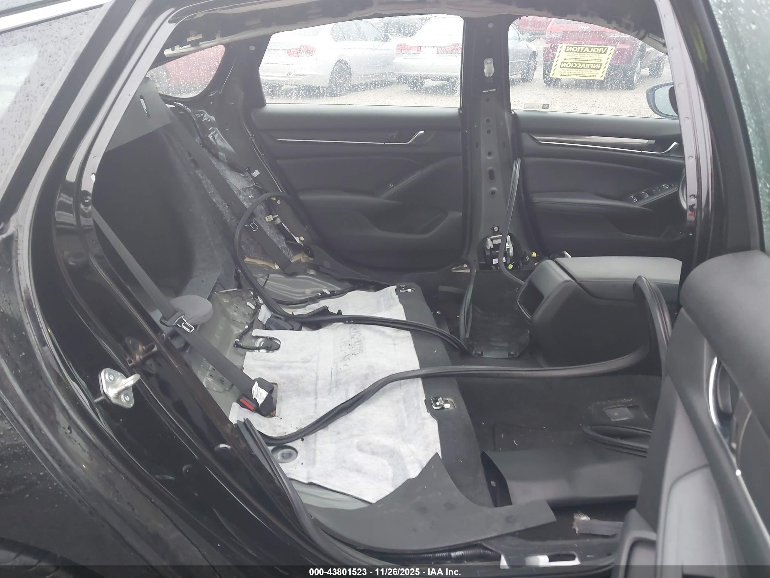 HONDA ACCORD image 8