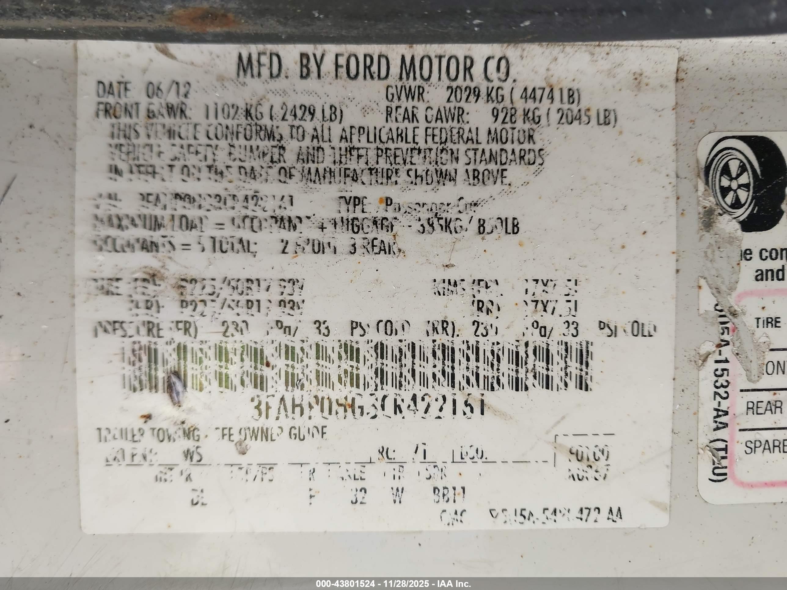 FORD FUSION image 9