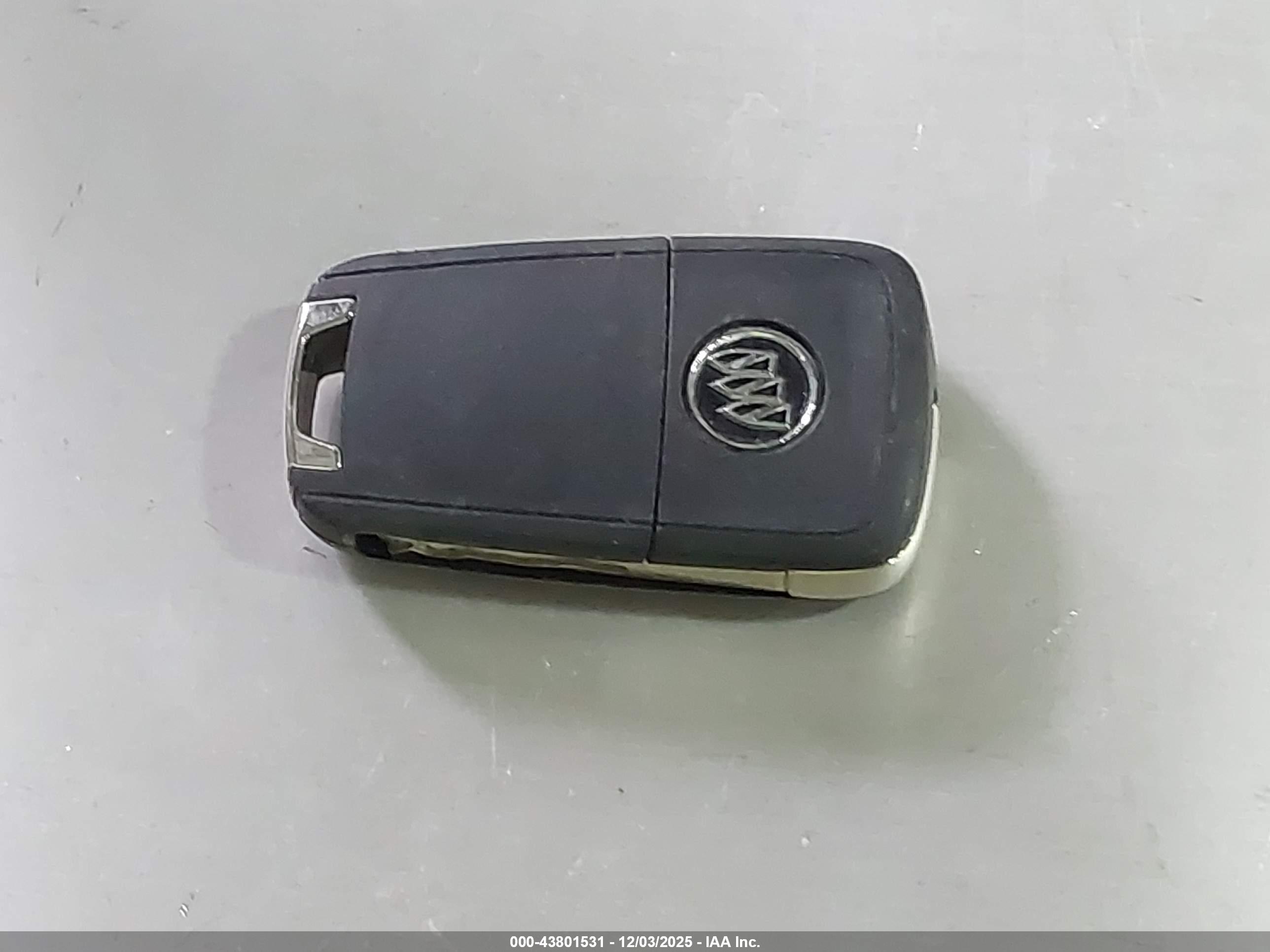 BUICK VERANO image 11