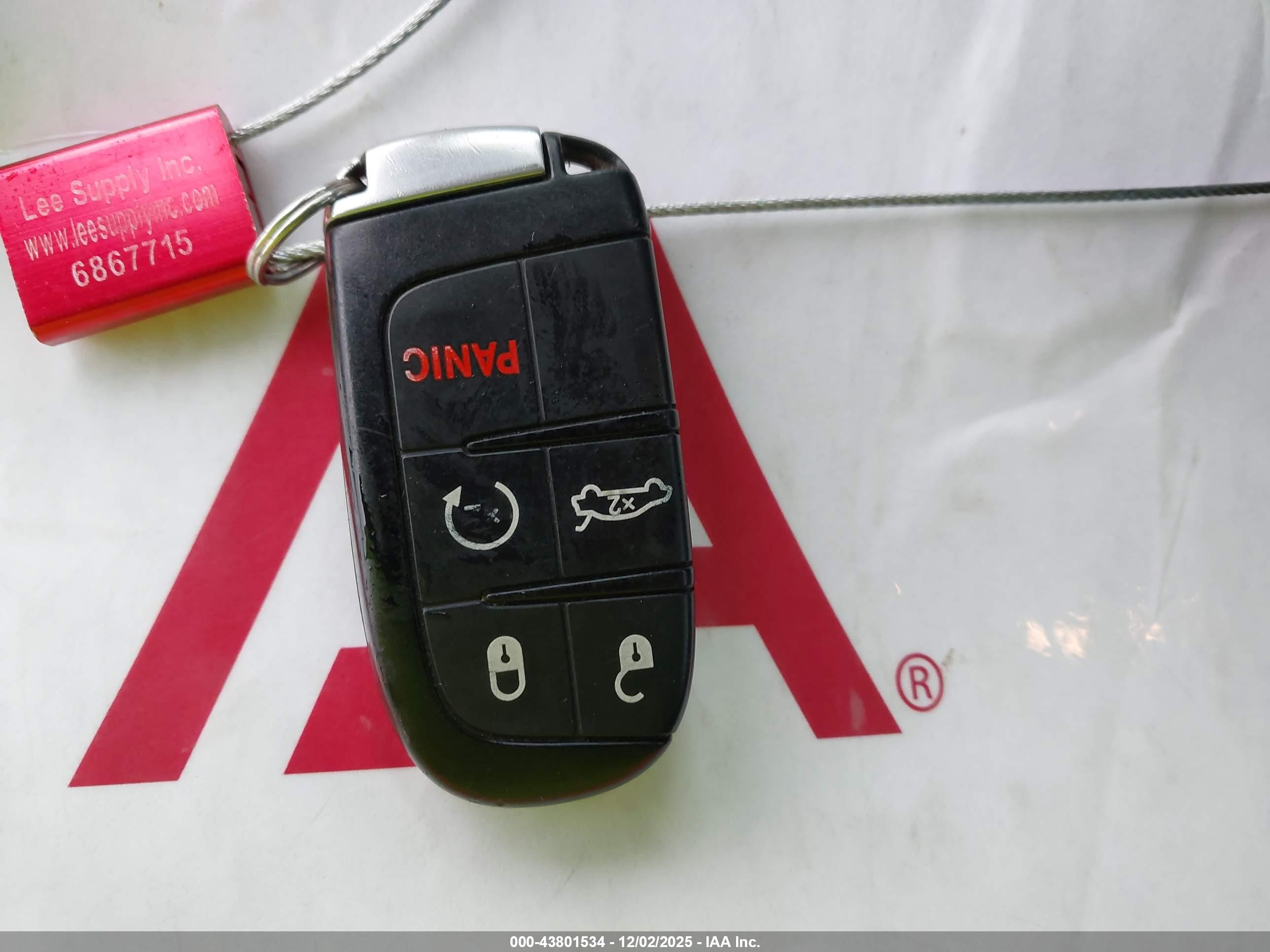 DODGE CHALLENGER image 11