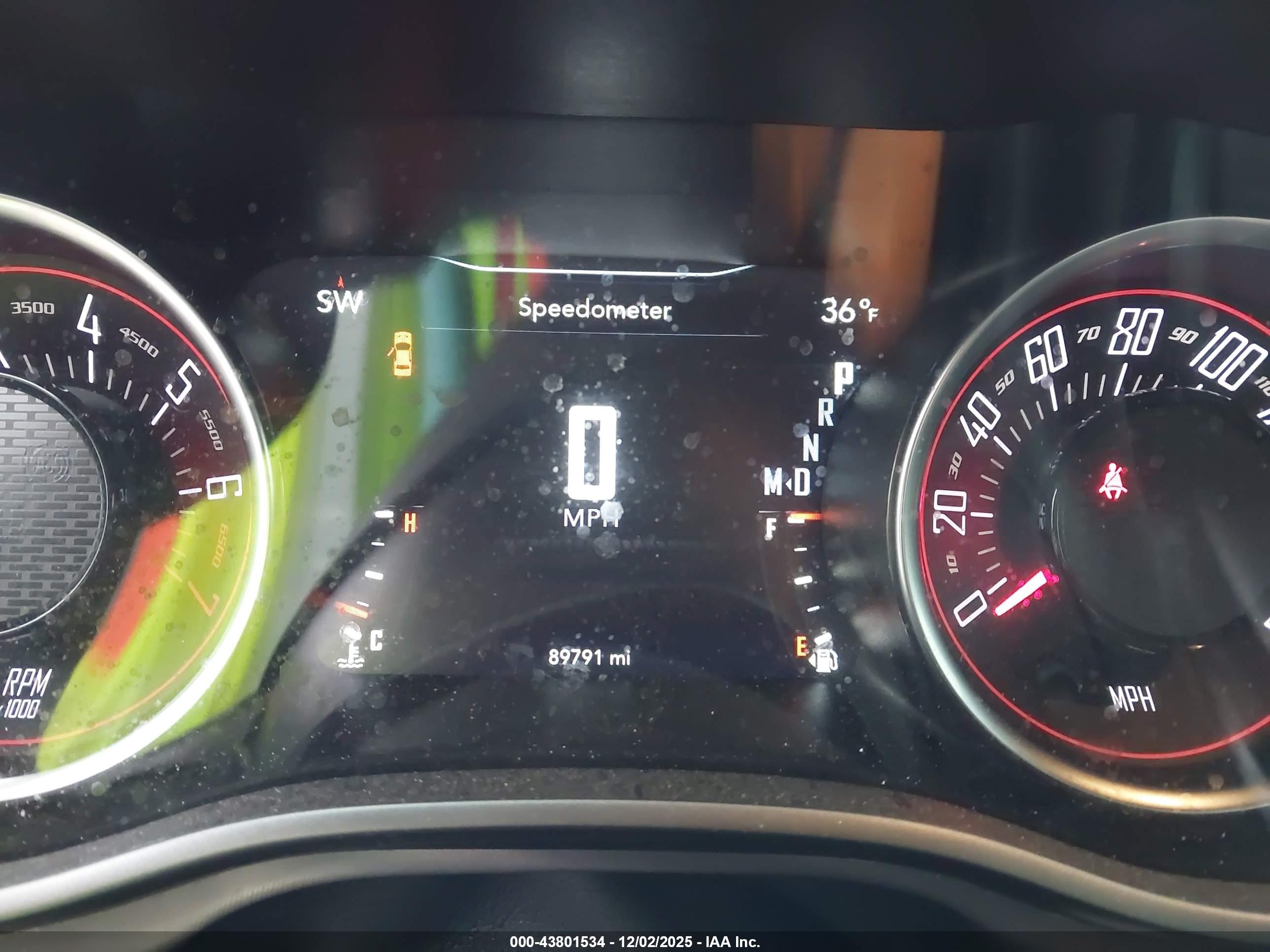 DODGE CHALLENGER image 7
