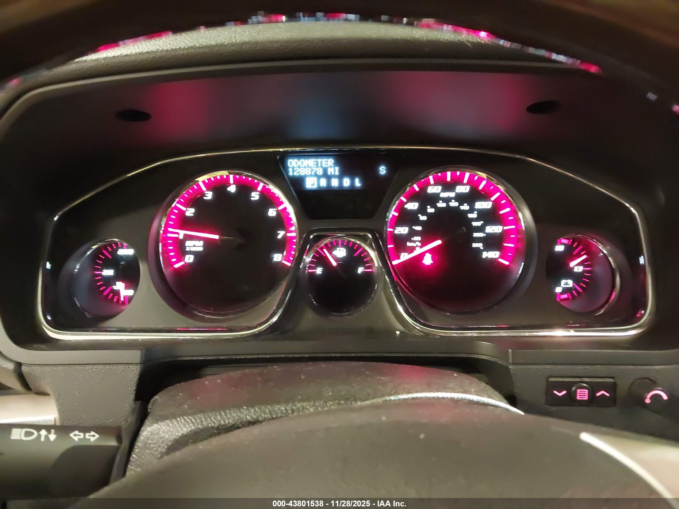 GMC ACADIA image 7