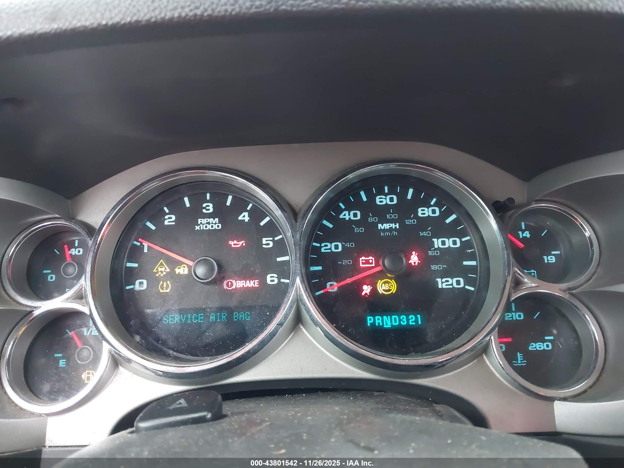 GMC SIERRA image 7