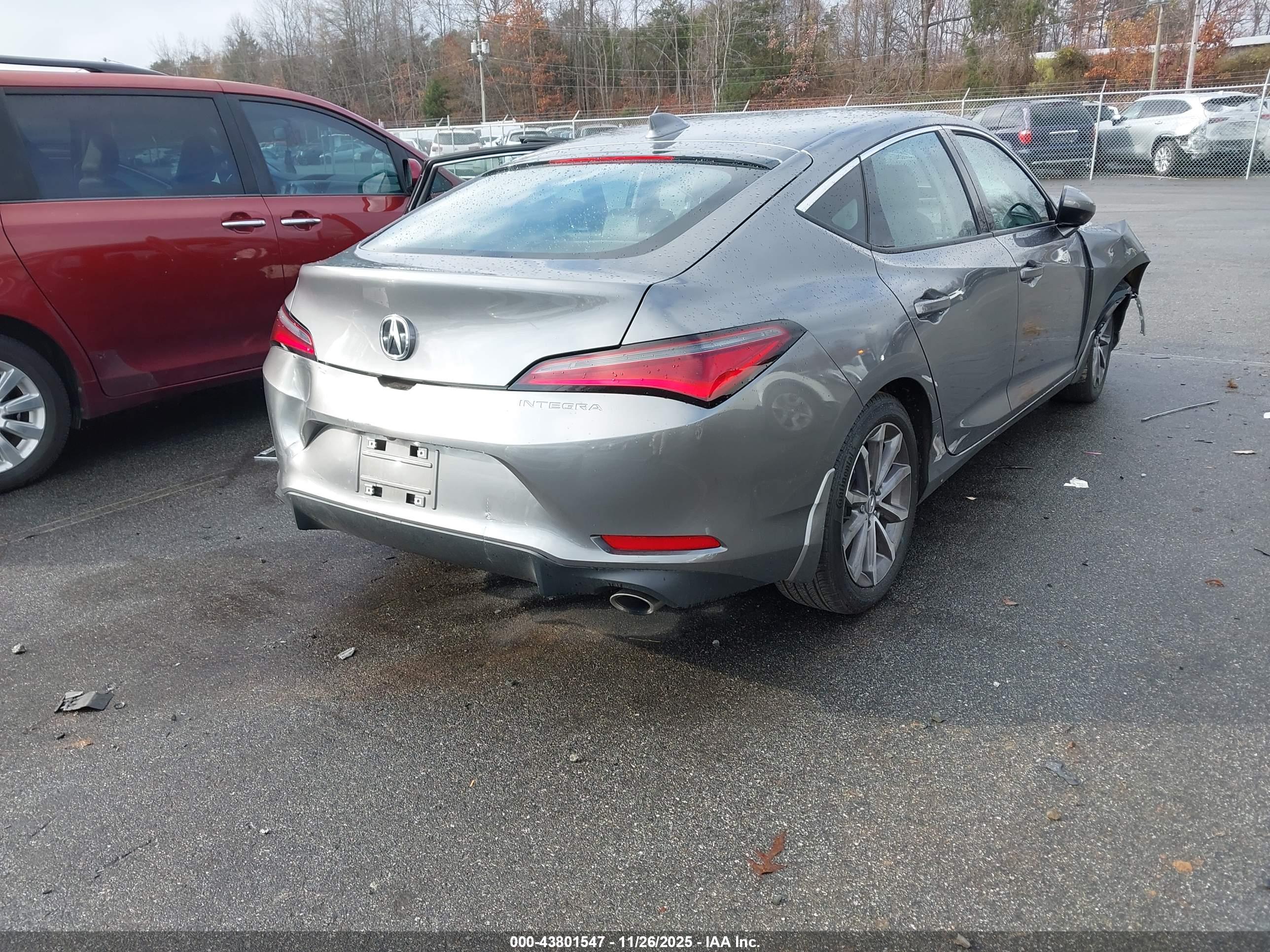 ACURA INTEGRA image 4