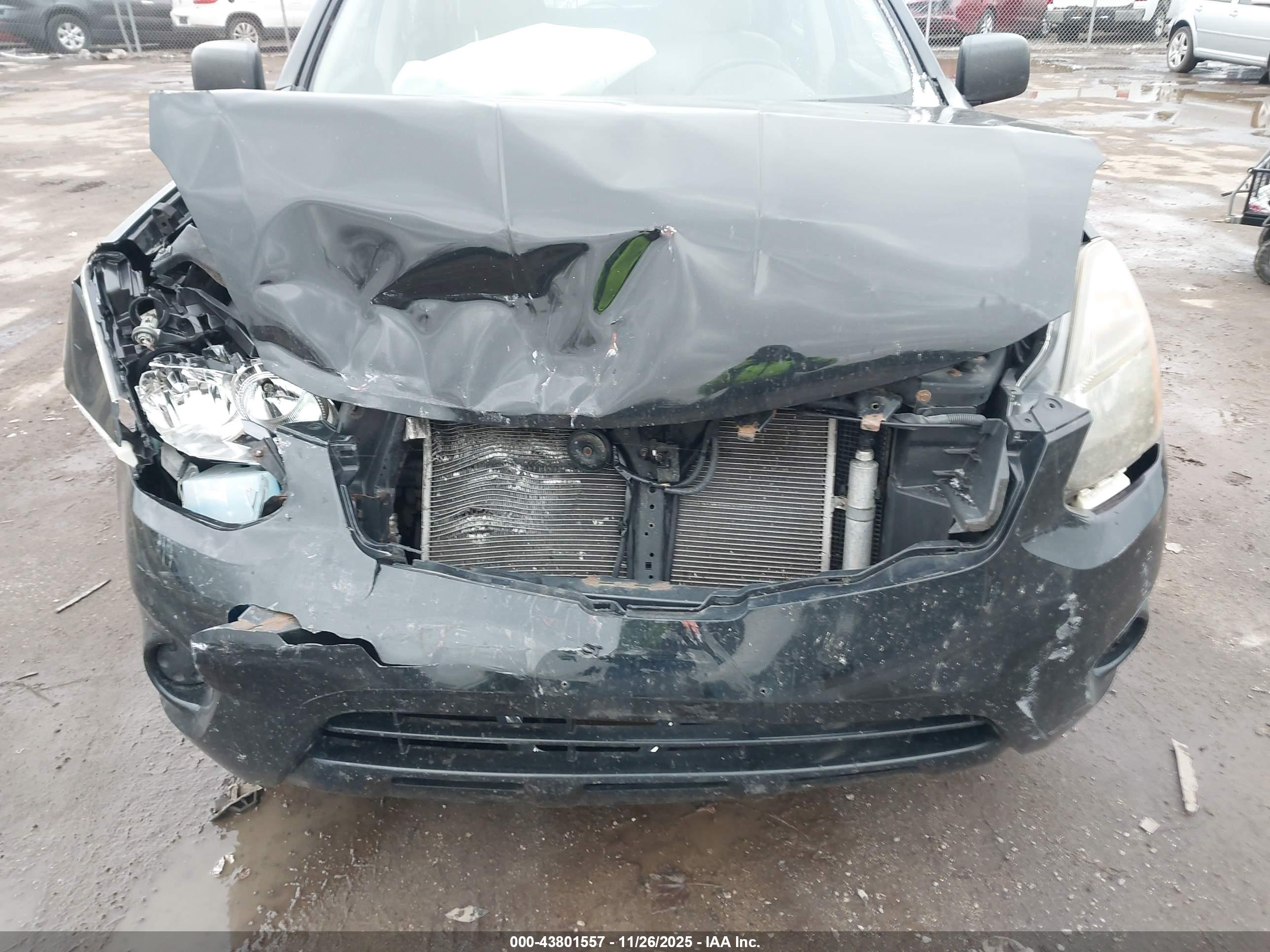 NISSAN ROGUE image 6