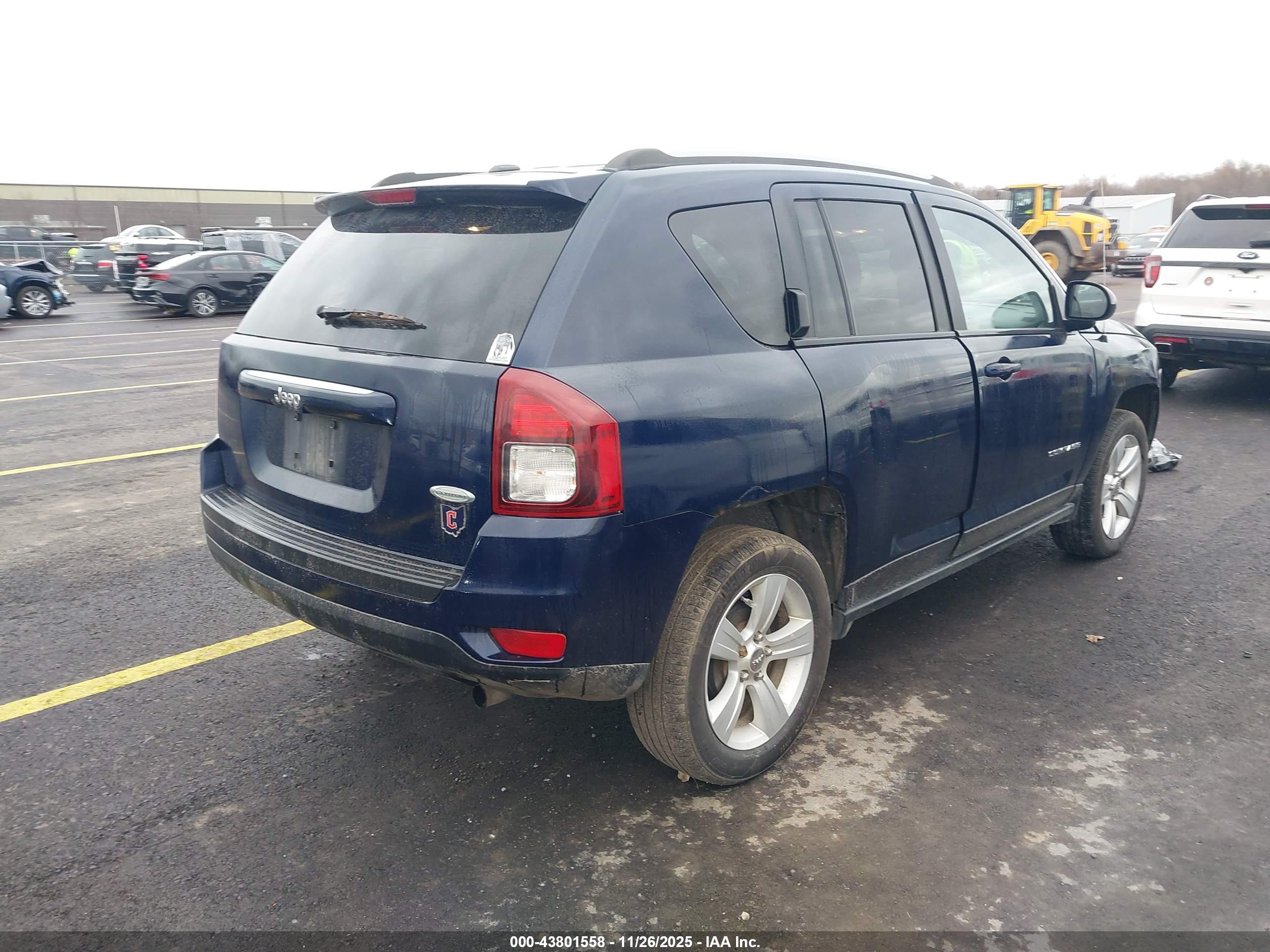 JEEP COMPASS image 4