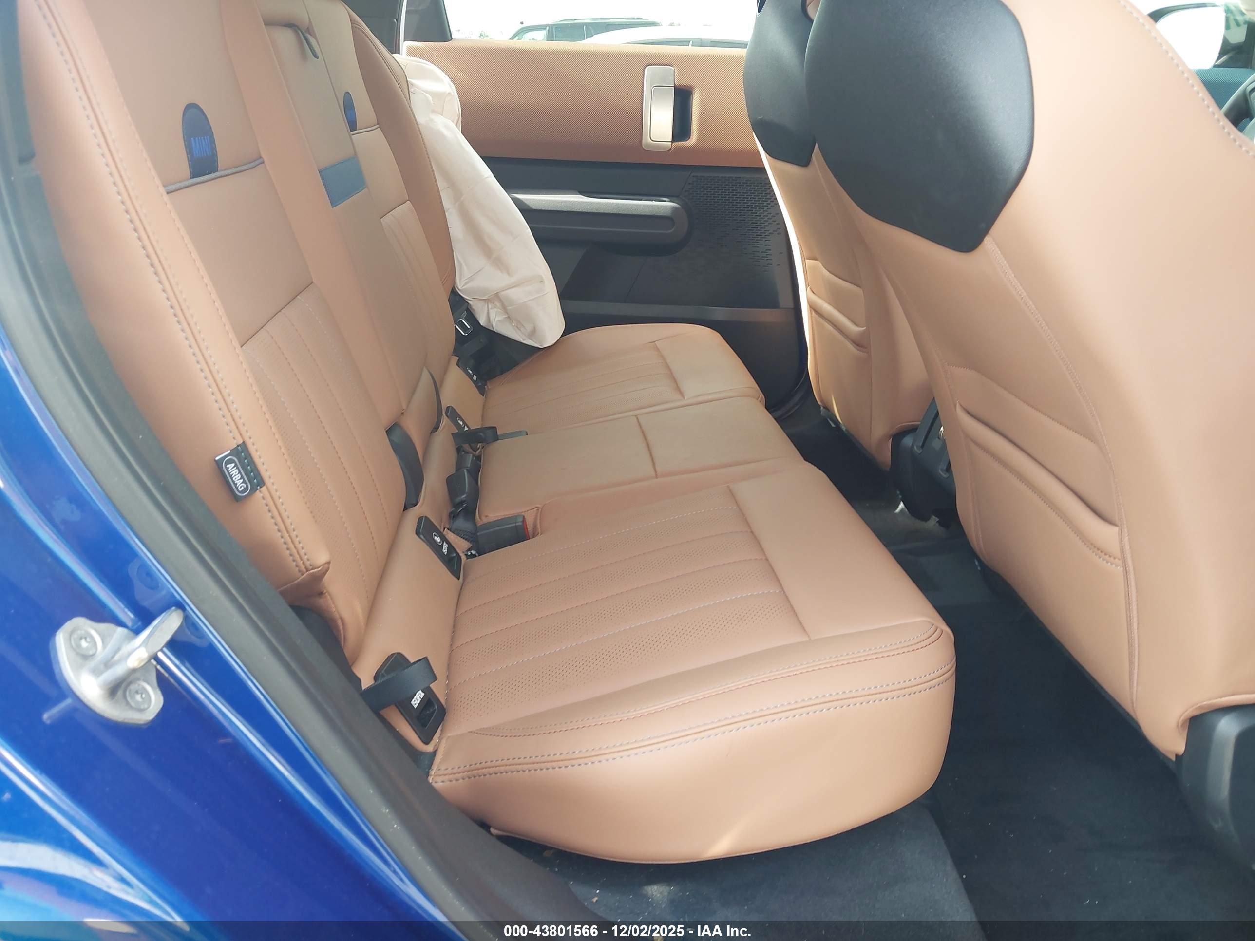 MINI COUNTRYMAN image 8