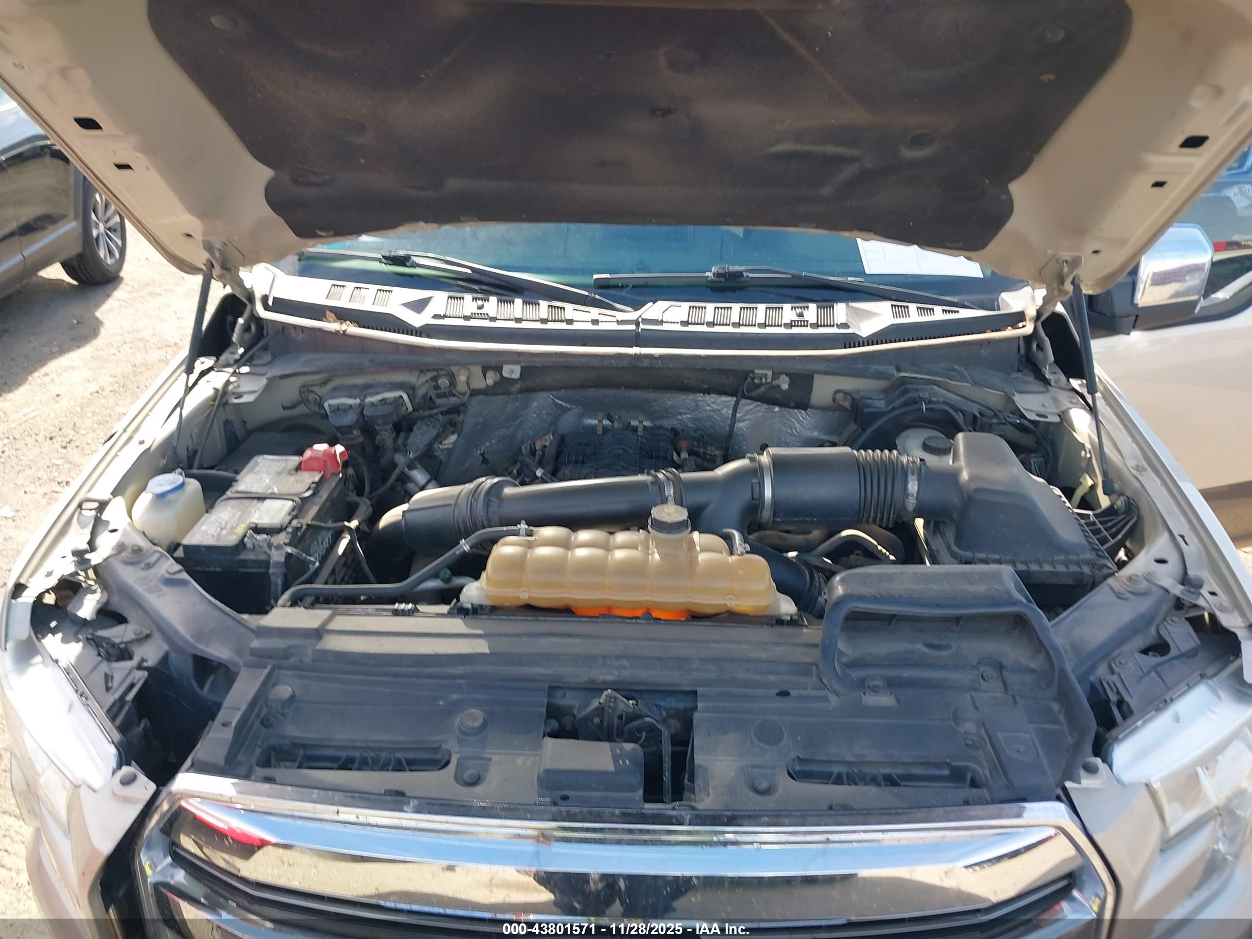 FORD F-150 image 10