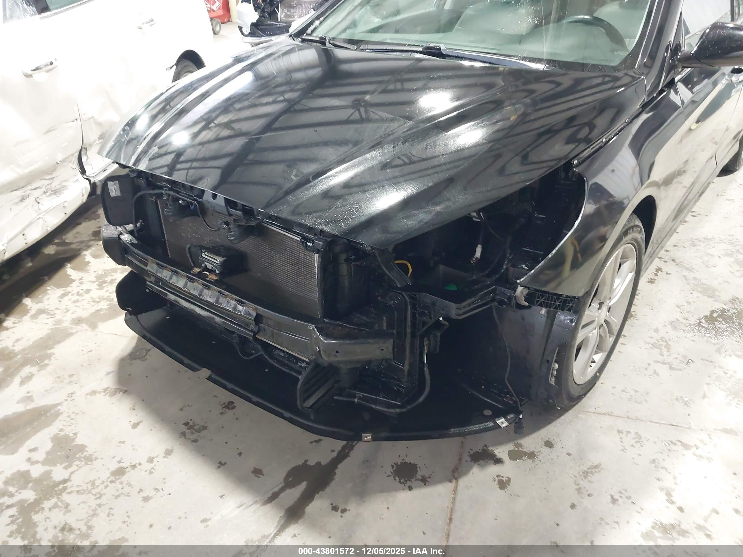 HYUNDAI SONATA image 6