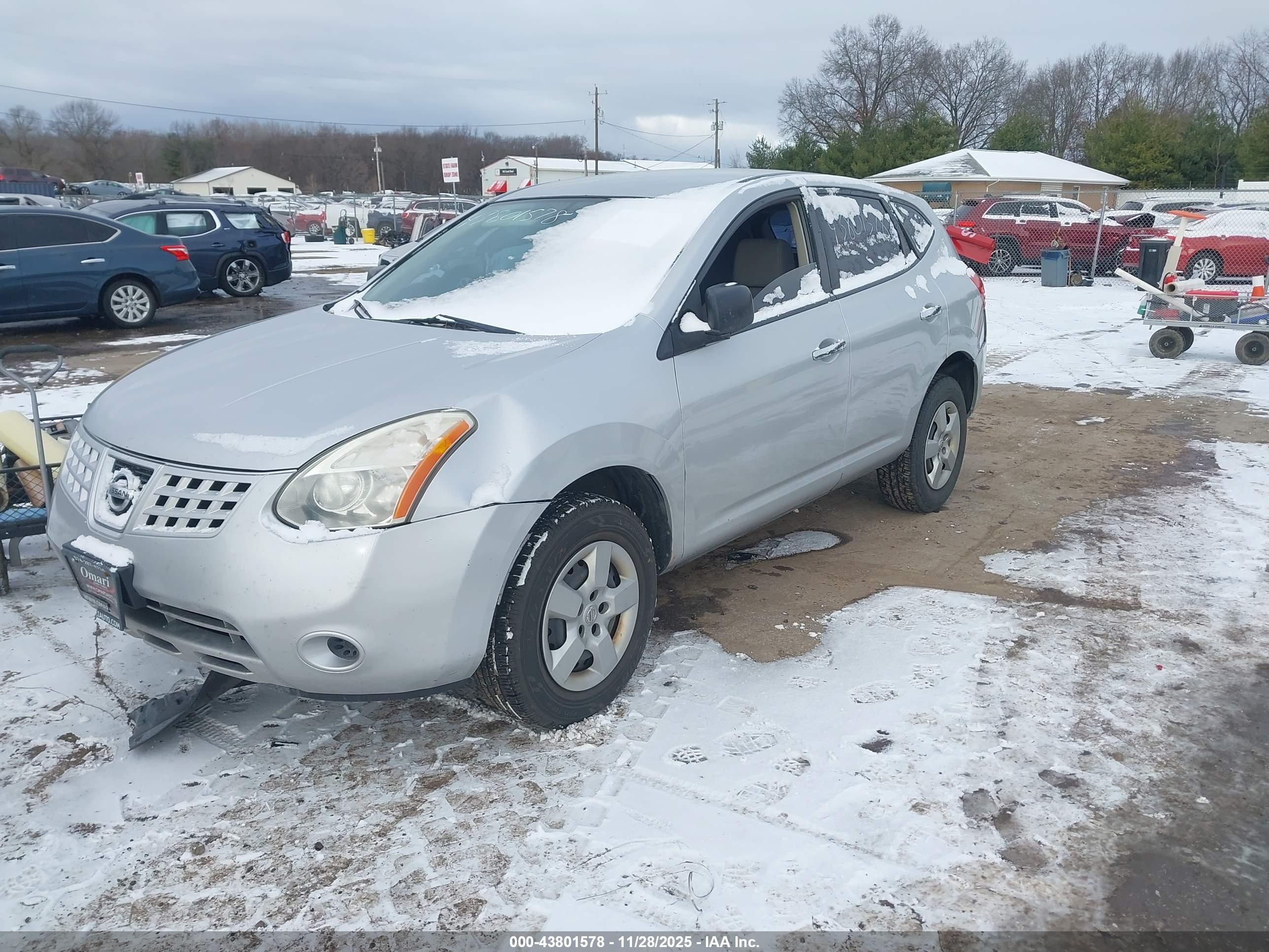 NISSAN ROGUE image 2
