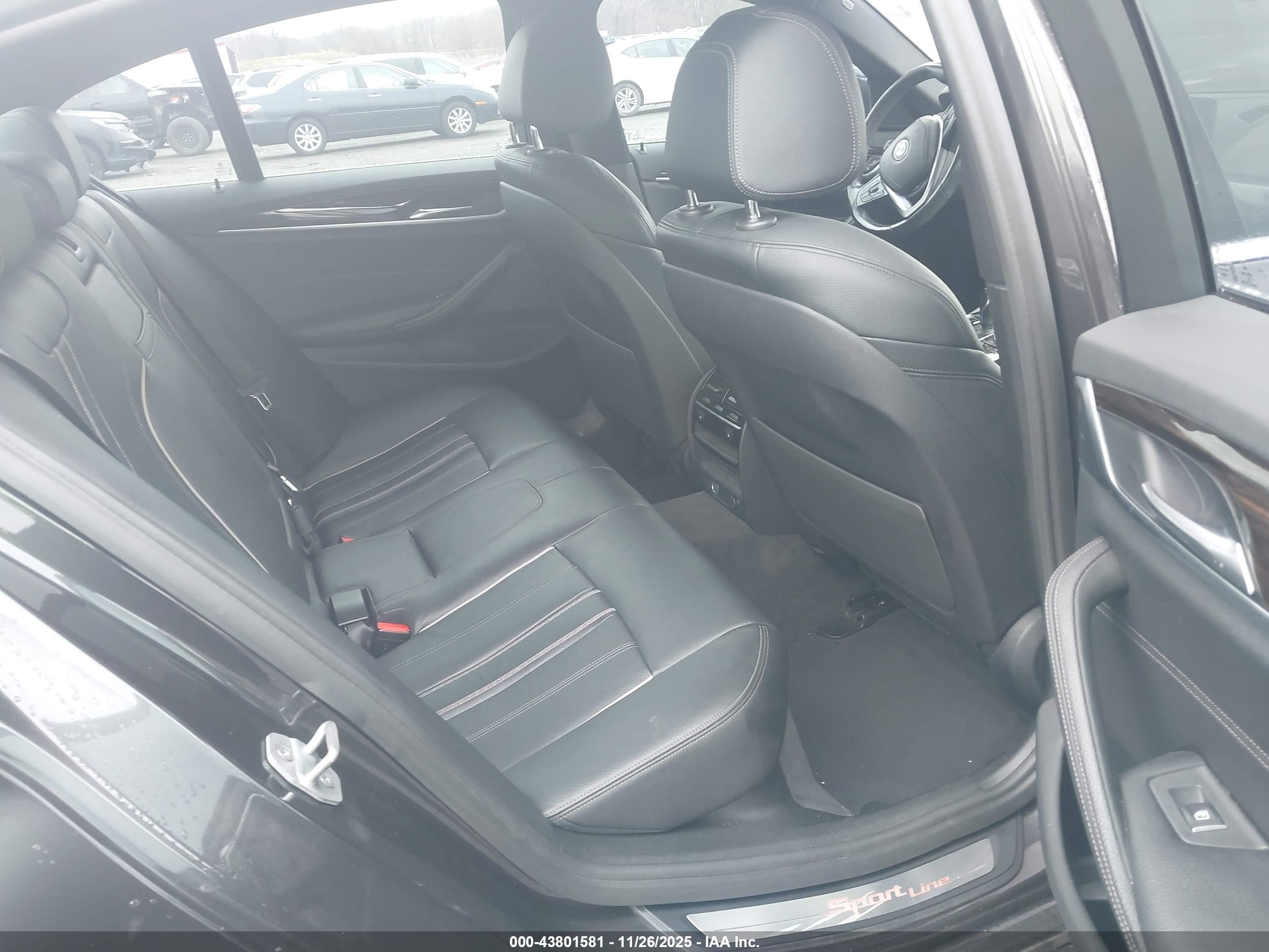 BMW 530I image 8