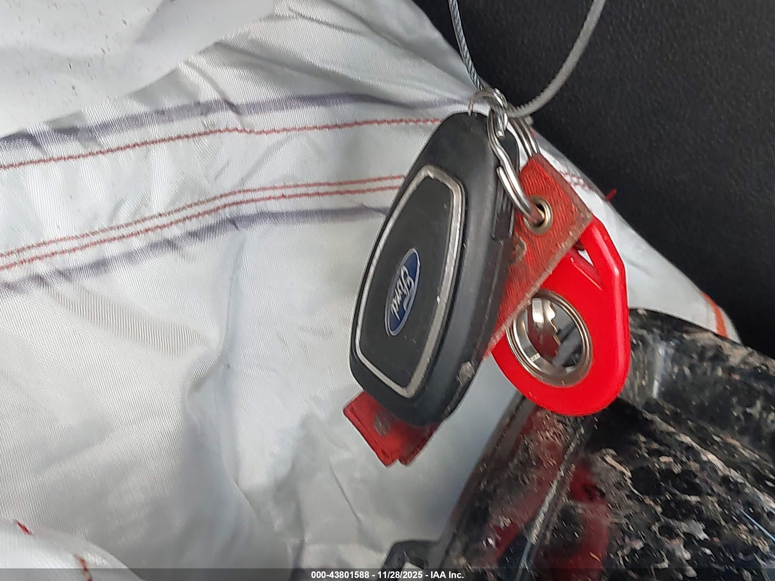FORD FOCUS image 11