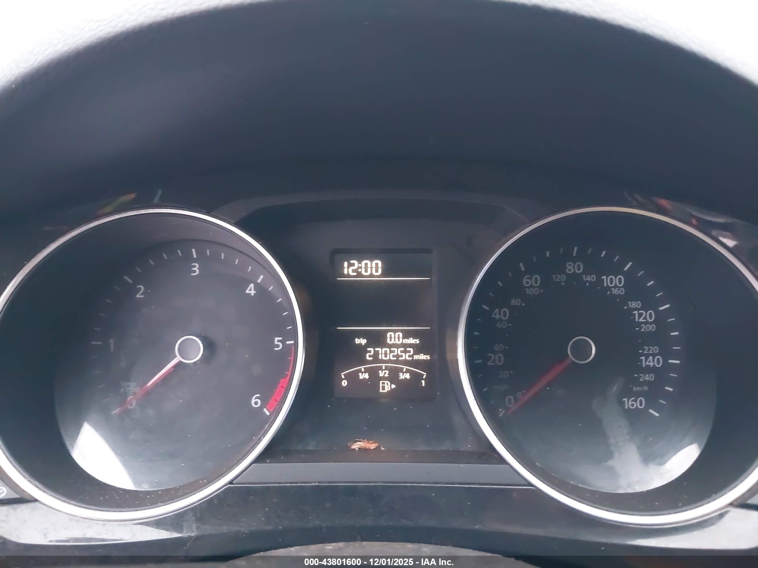 VOLKSWAGEN JETTA image 7