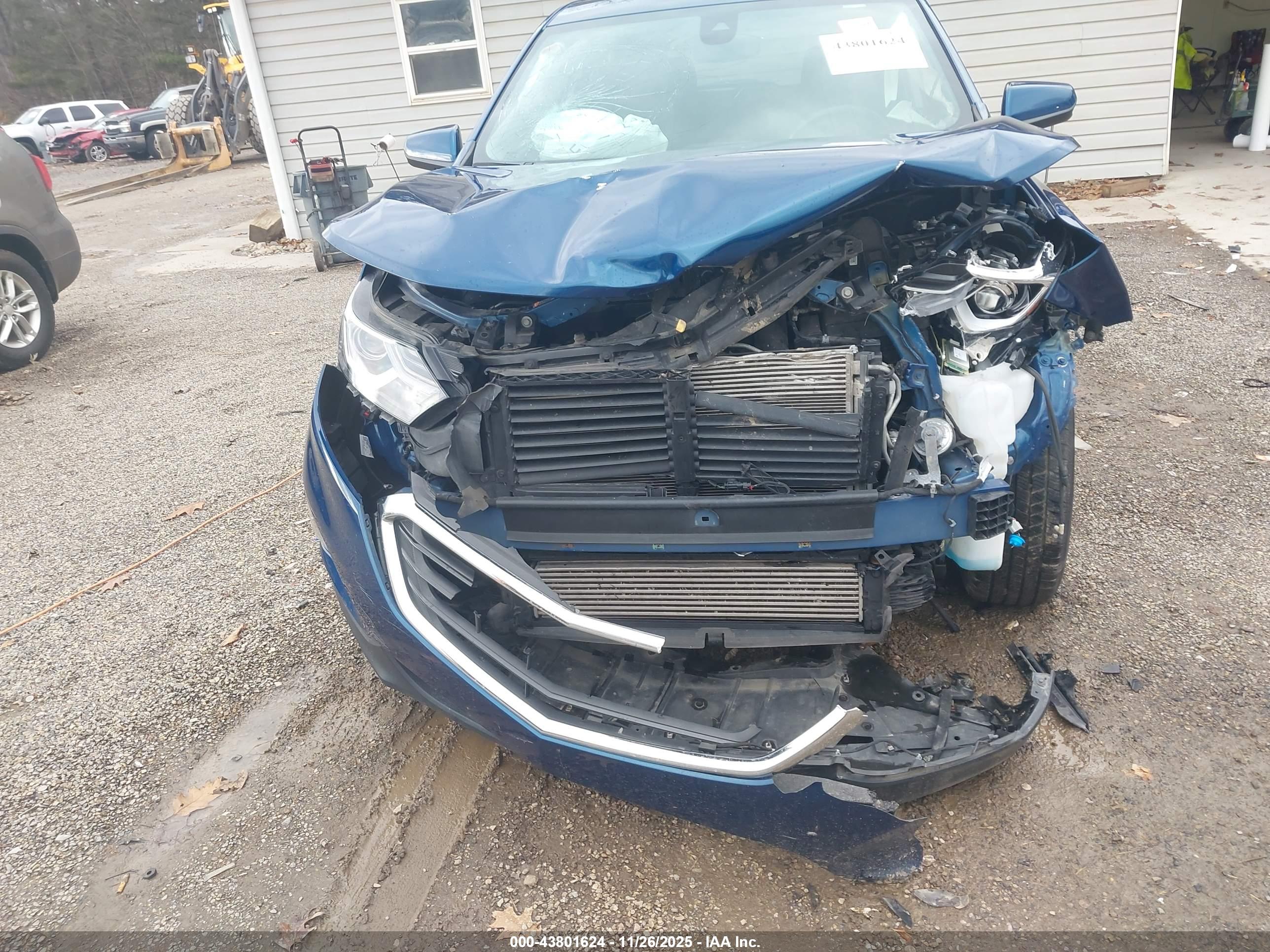 CHEVROLET EQUINOX image 6