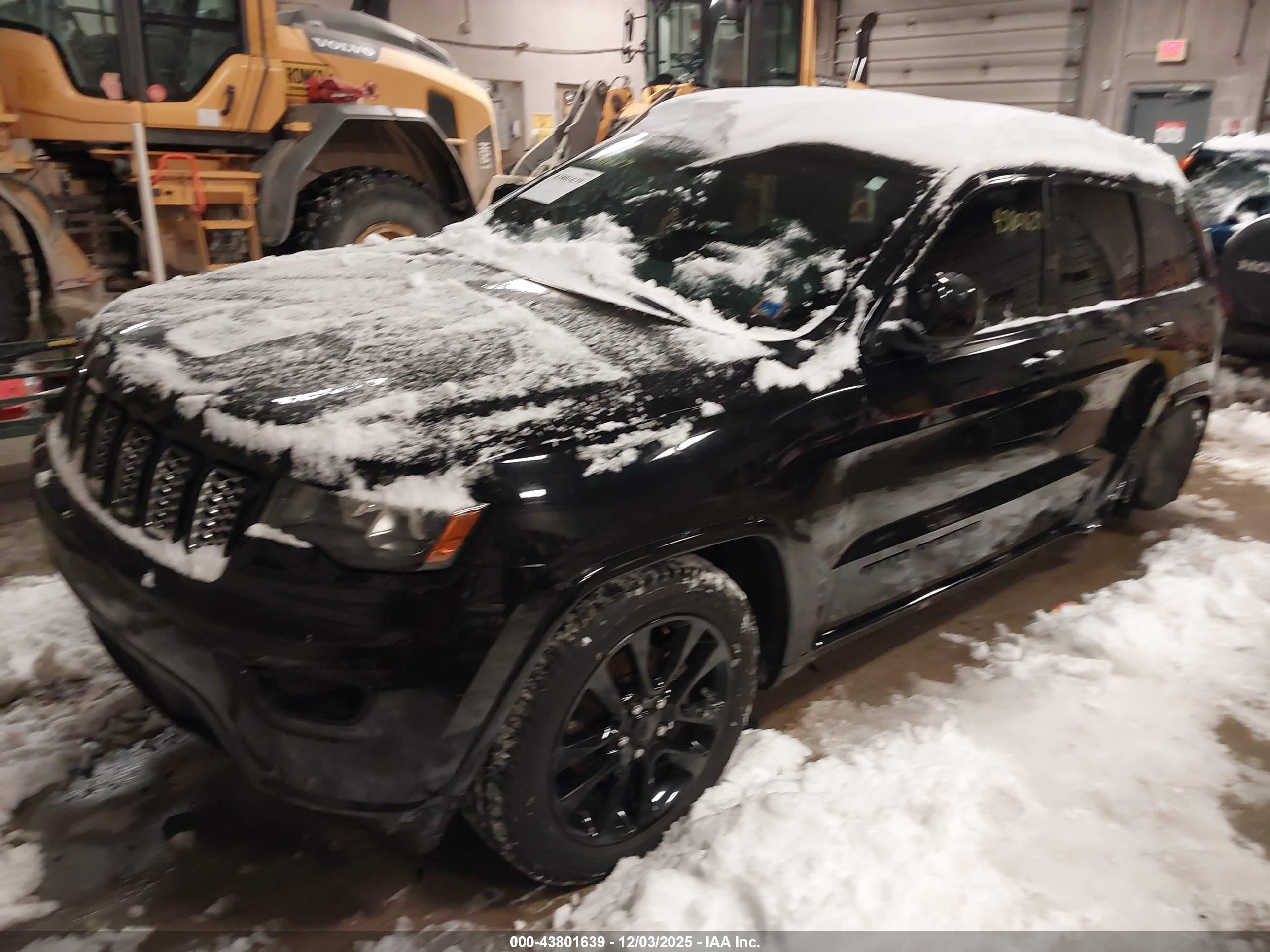 JEEP GRAND image 2