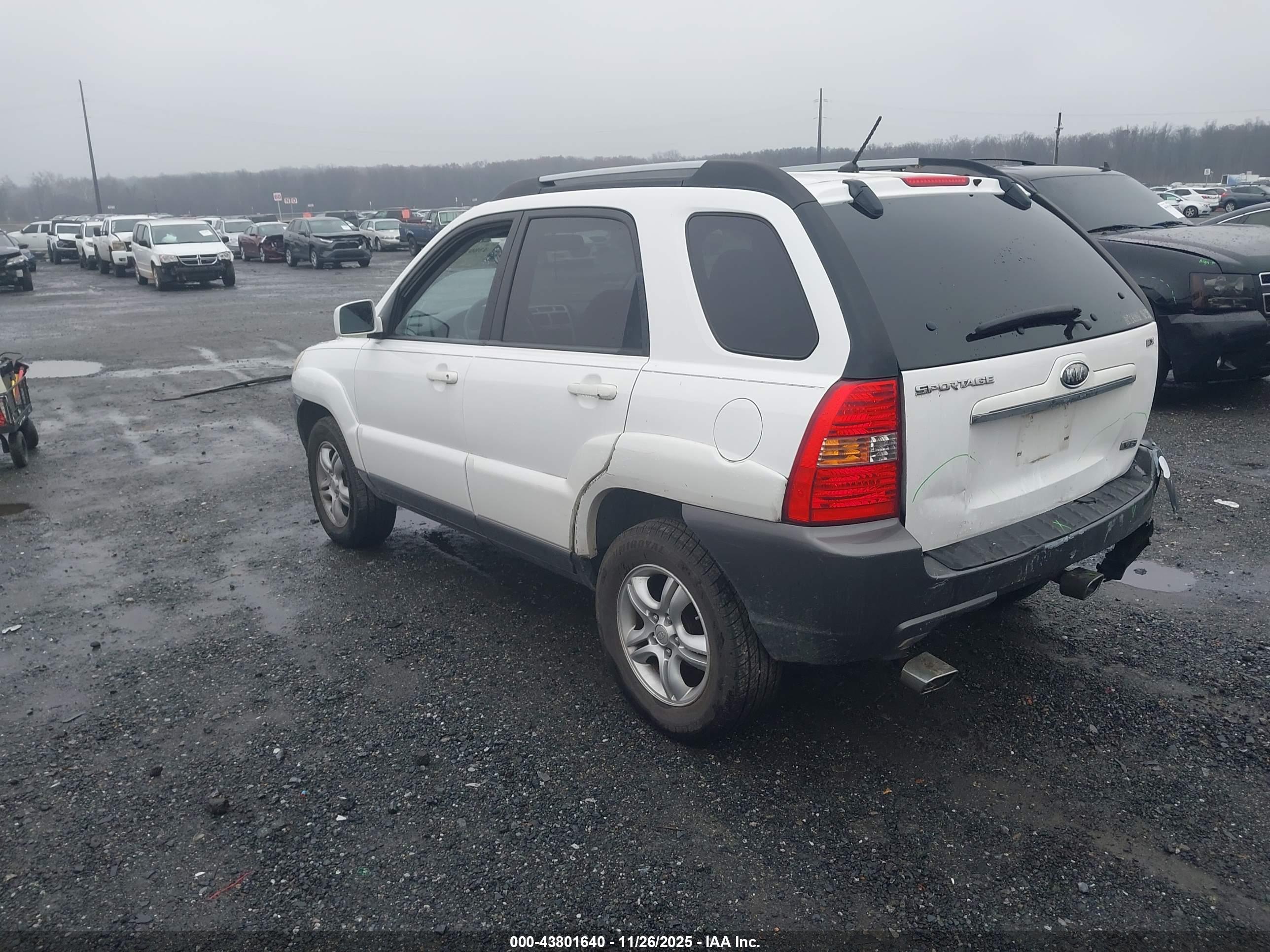 KIA SPORTAGE image 3