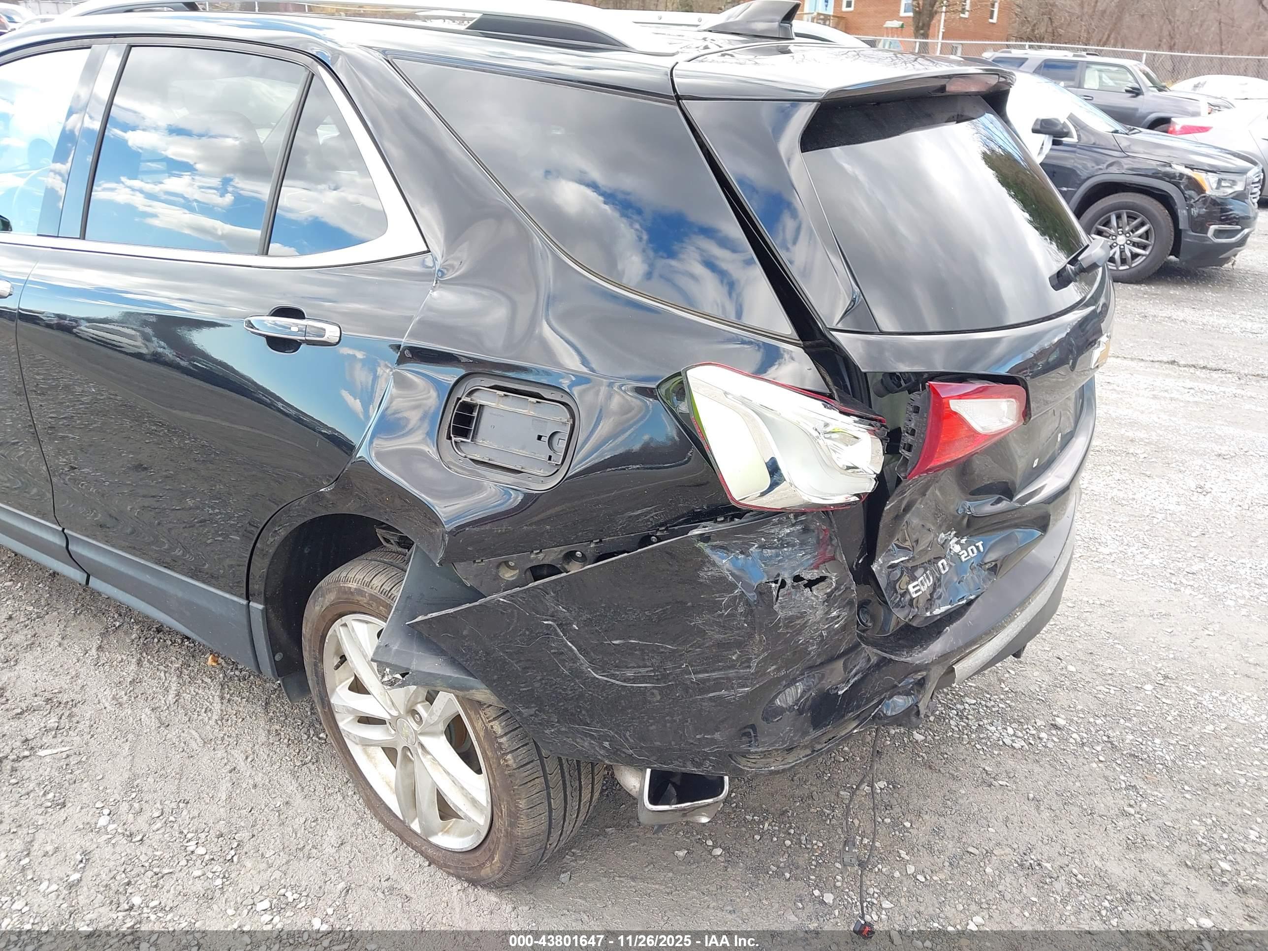 CHEVROLET EQUINOX image 6